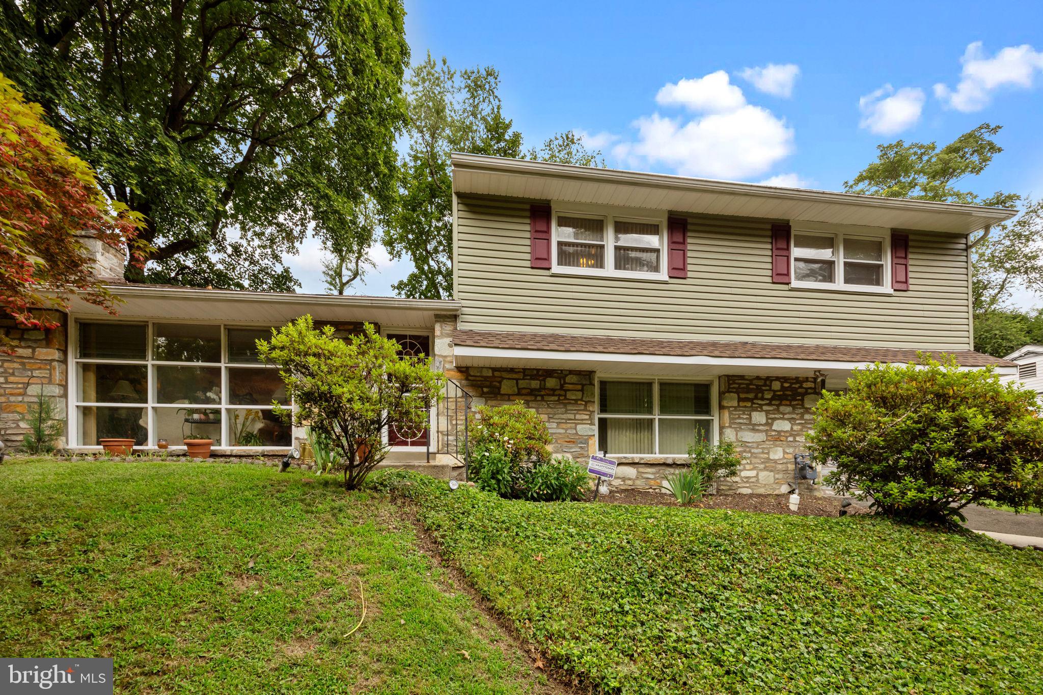 Welcome to 7608 Coventry Avenue, a beautifully maintained and spacious split-level home located on a tree-lined street in Elkins Park. This 2,900 sqft, 3-bedroom, 2.5-bathroom home also features a large, flexible bonus room—currently used as an office and additional living space—that can easily serve as a fourth bedroom. Inside, you’ll find gleaming hardwood floors throughout the main living areas, a bright functional layout, and ample space for both entertaining and everyday living. The backyard offers a newly installed patio, perfect for outdoor gatherings.
Commuters will appreciate the home’s close proximity to the Melrose Park Train Station, as well as nearby parks, shops, and dining.
From 2021 to 2025, the home has seen a long list of thoughtful upgrades, including a renovated kitchen and primary bathroom, new HVAC system, roof, siding, windows, hot water heater, fence, repointed stonework, and more.
This home truly checks all the boxes—spacious, stylish, and move-in ready.