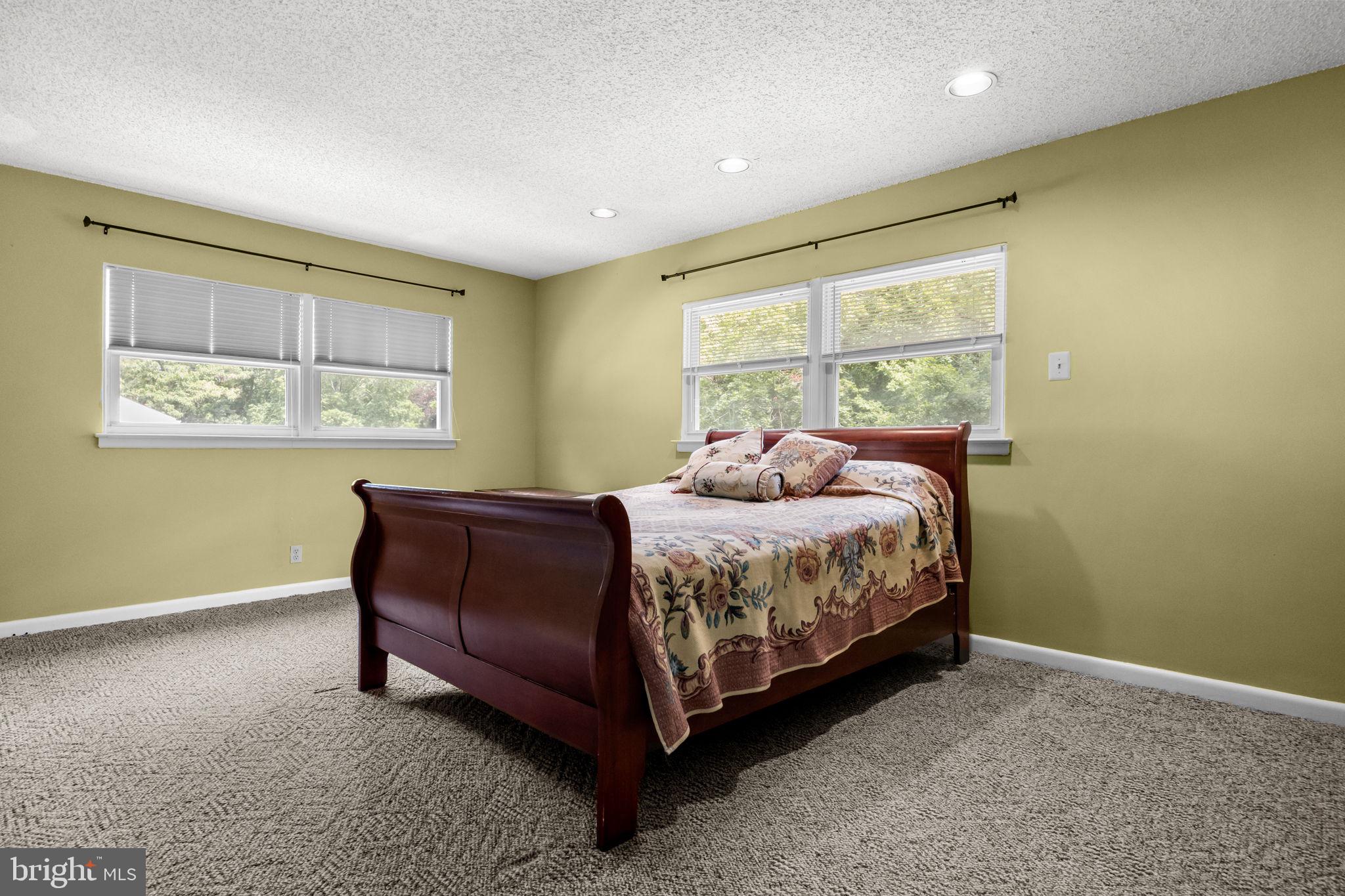 ELKINS PARK - Residential