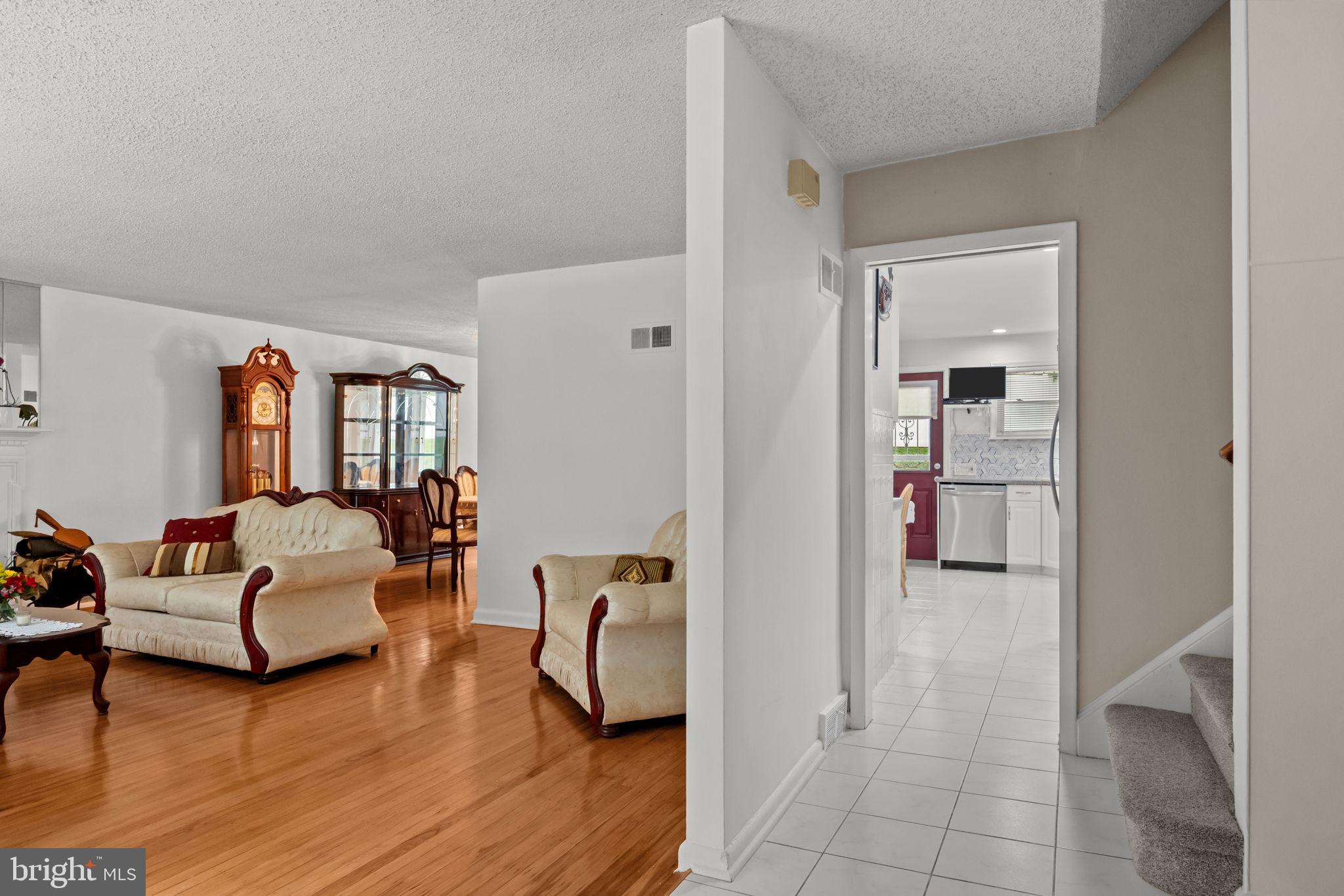 ELKINS PARK - Residential