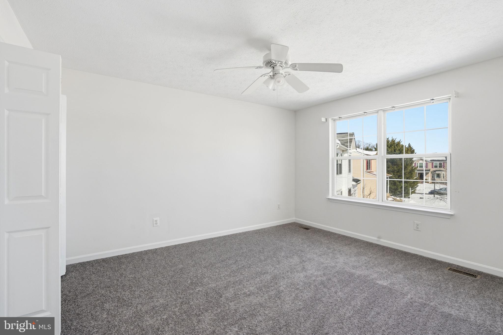 BEACHWOOD ESTATES - Residential