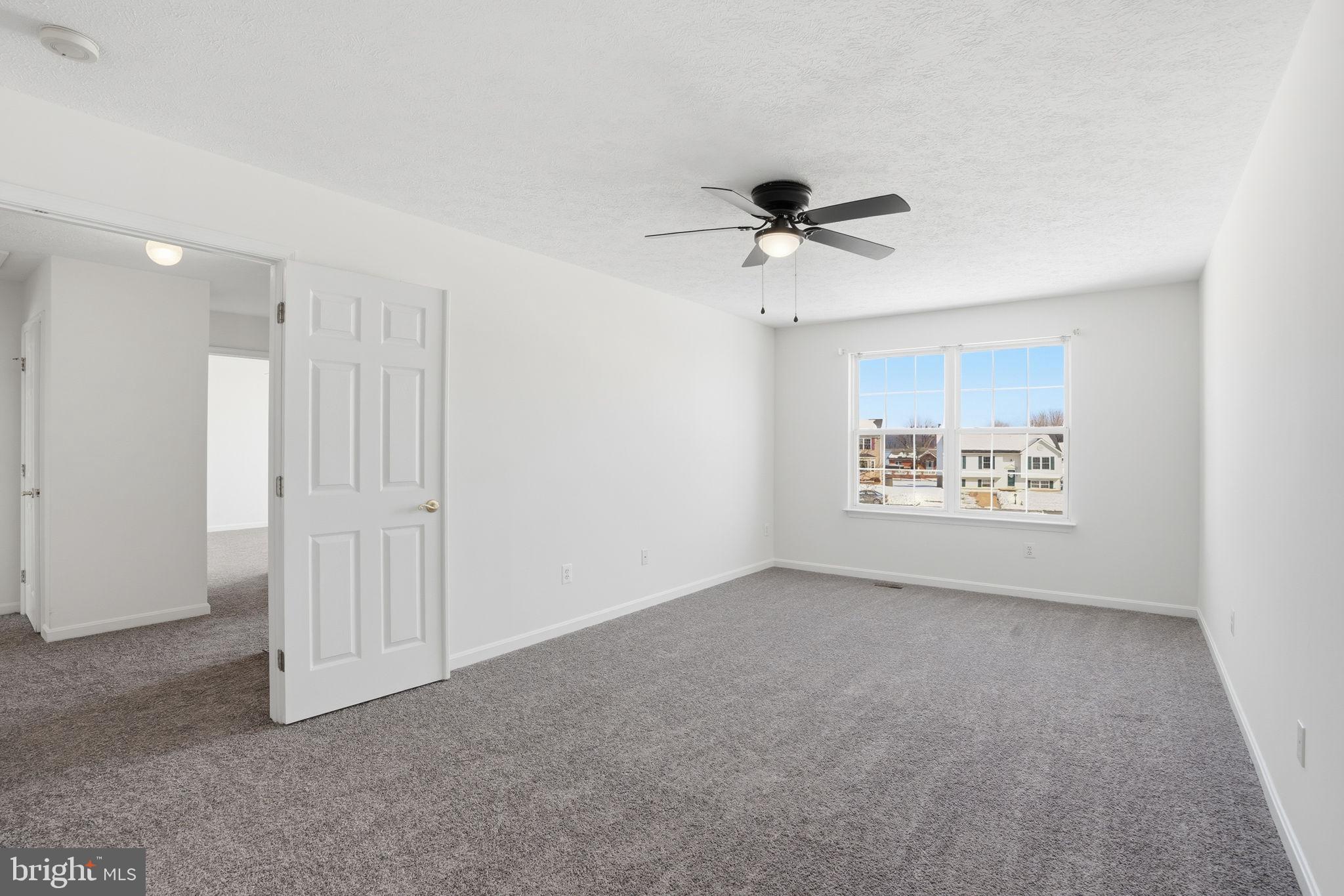 BEACHWOOD ESTATES - Residential