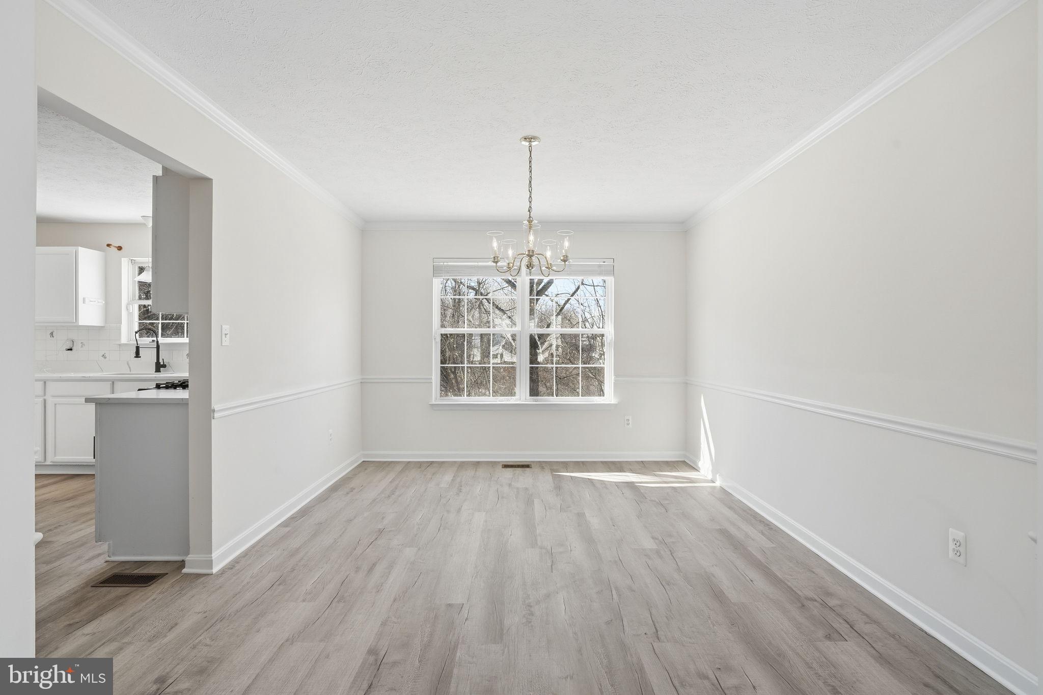 BEACHWOOD ESTATES - Residential