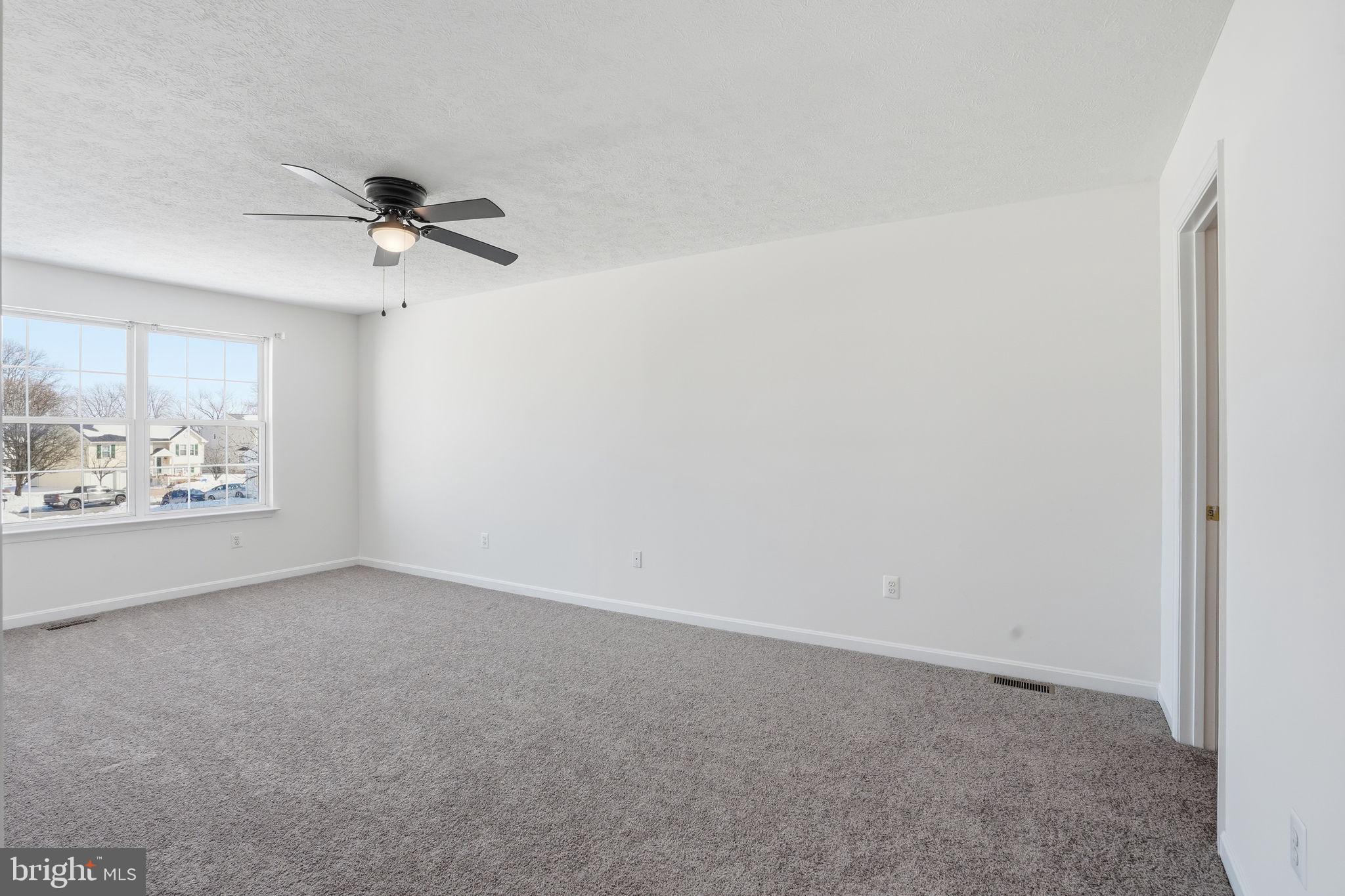 BEACHWOOD ESTATES - Residential