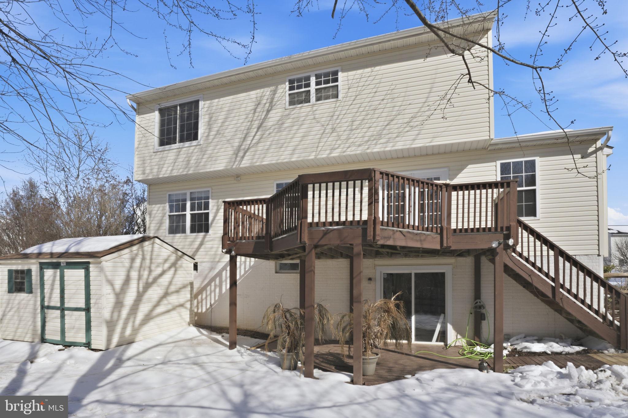 BEACHWOOD ESTATES - Residential