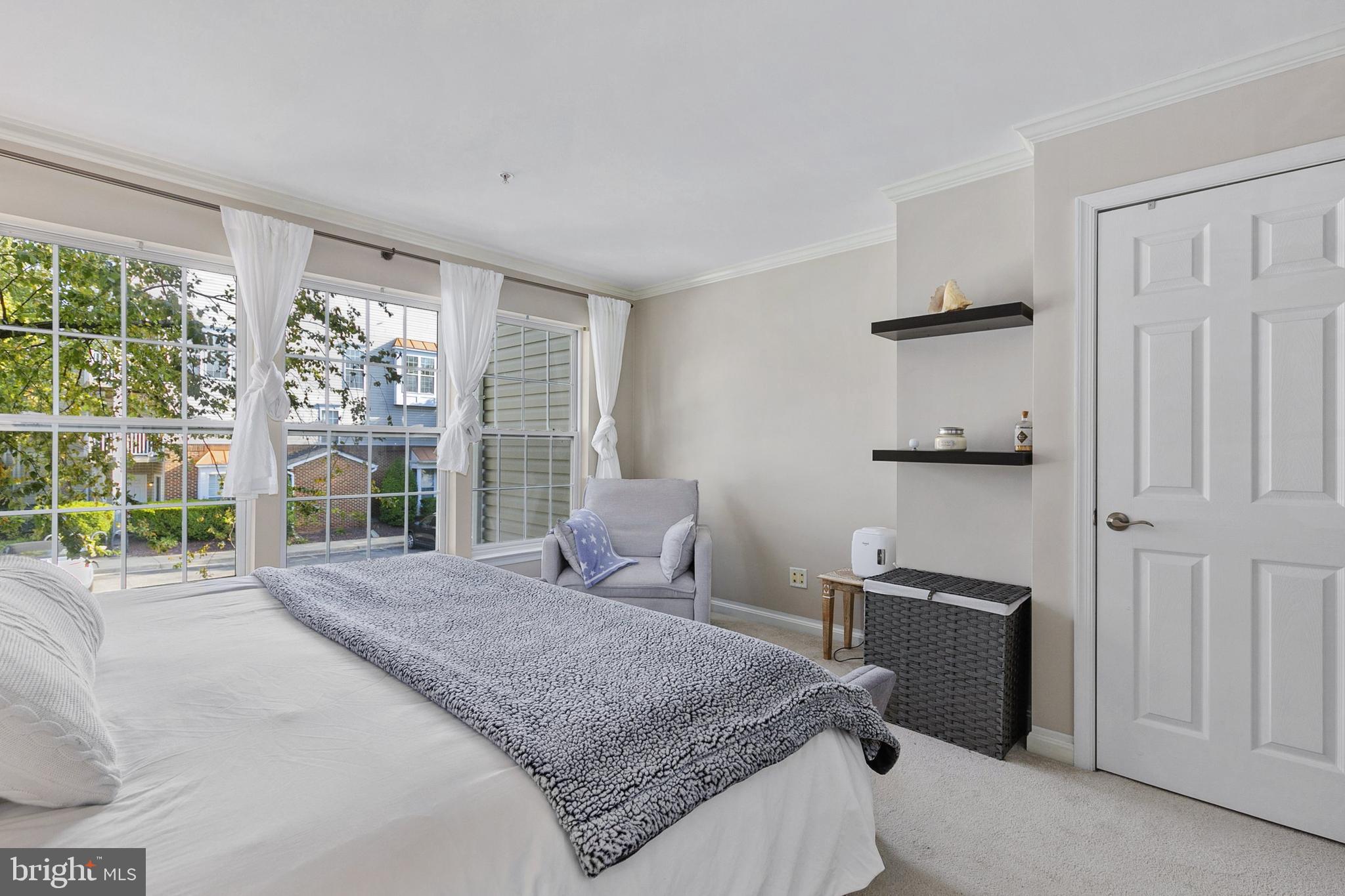 FALLSGROVE - Residential