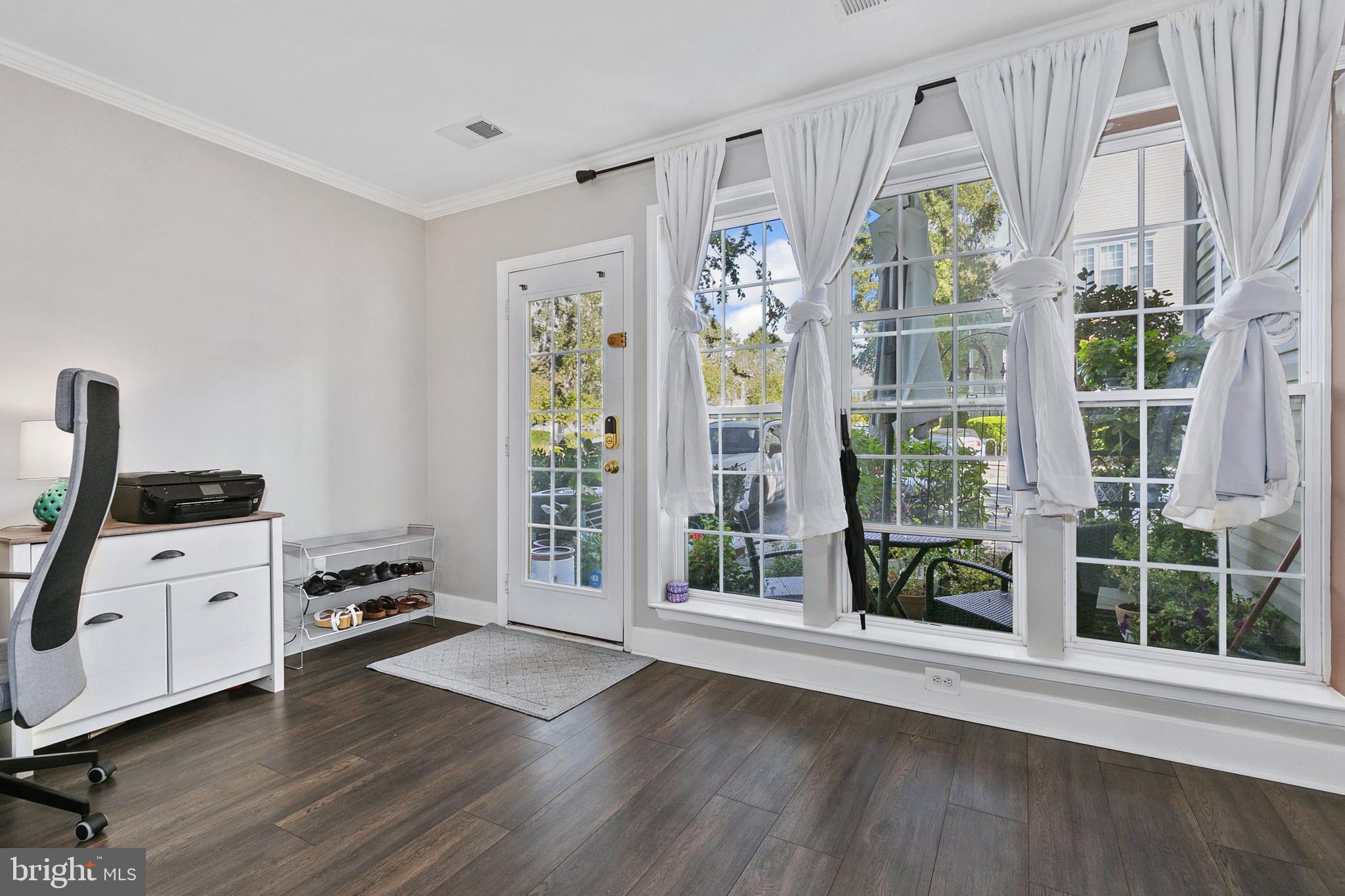 FALLSGROVE - Residential