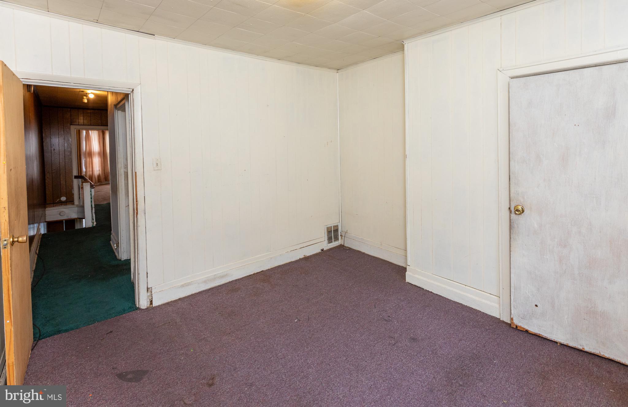 WEST PHILADELPHIA - Residential