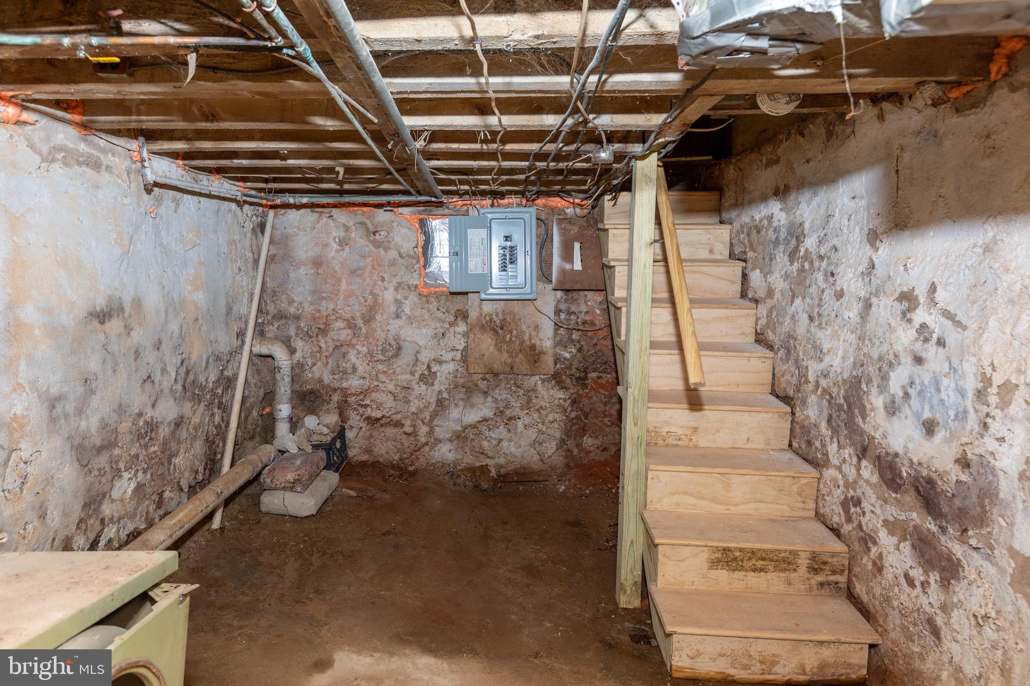 WEST PHILADELPHIA - Residential