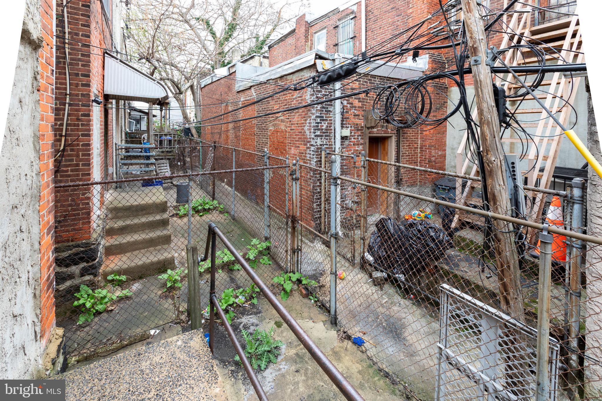 WEST PHILADELPHIA - Residential