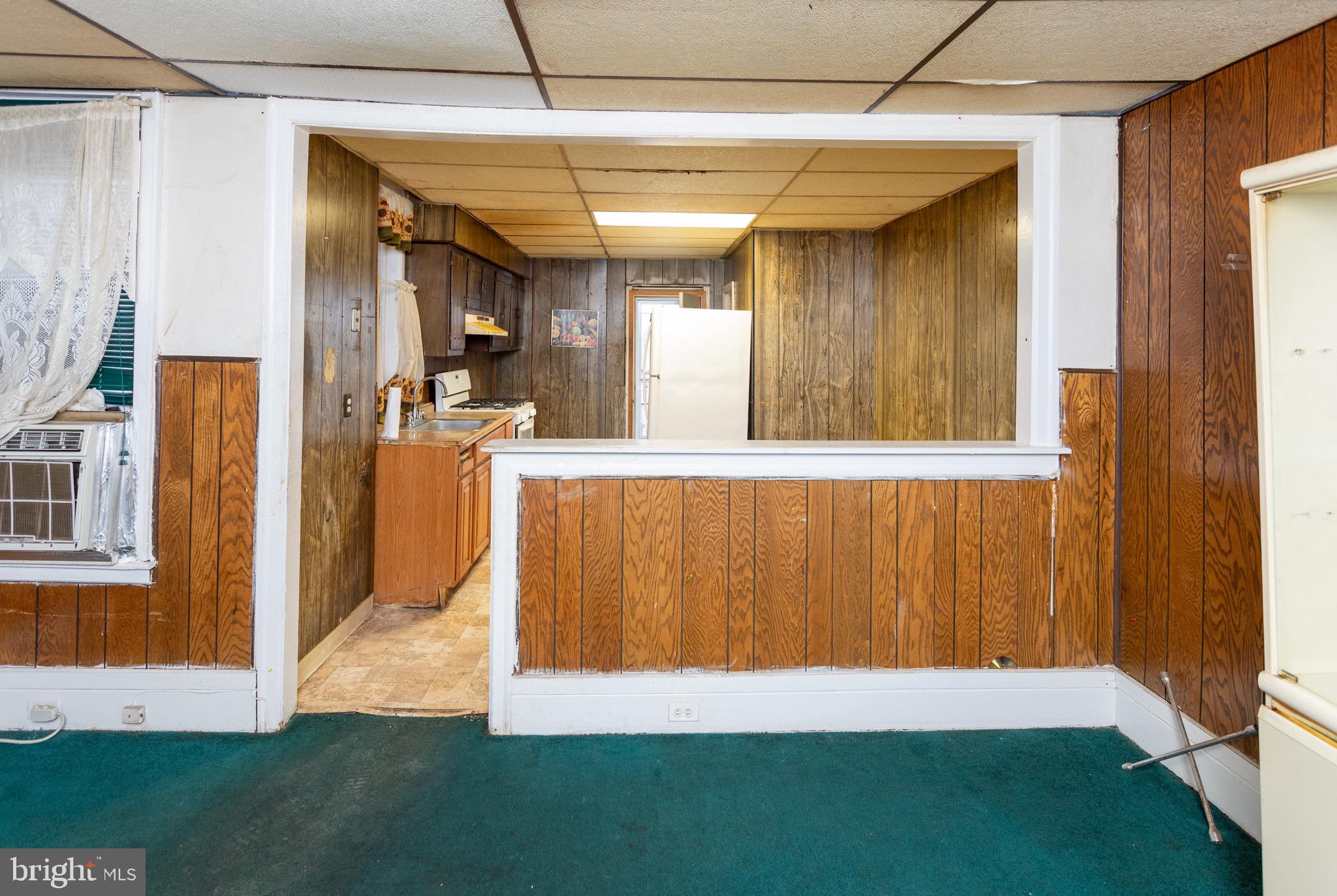 WEST PHILADELPHIA - Residential