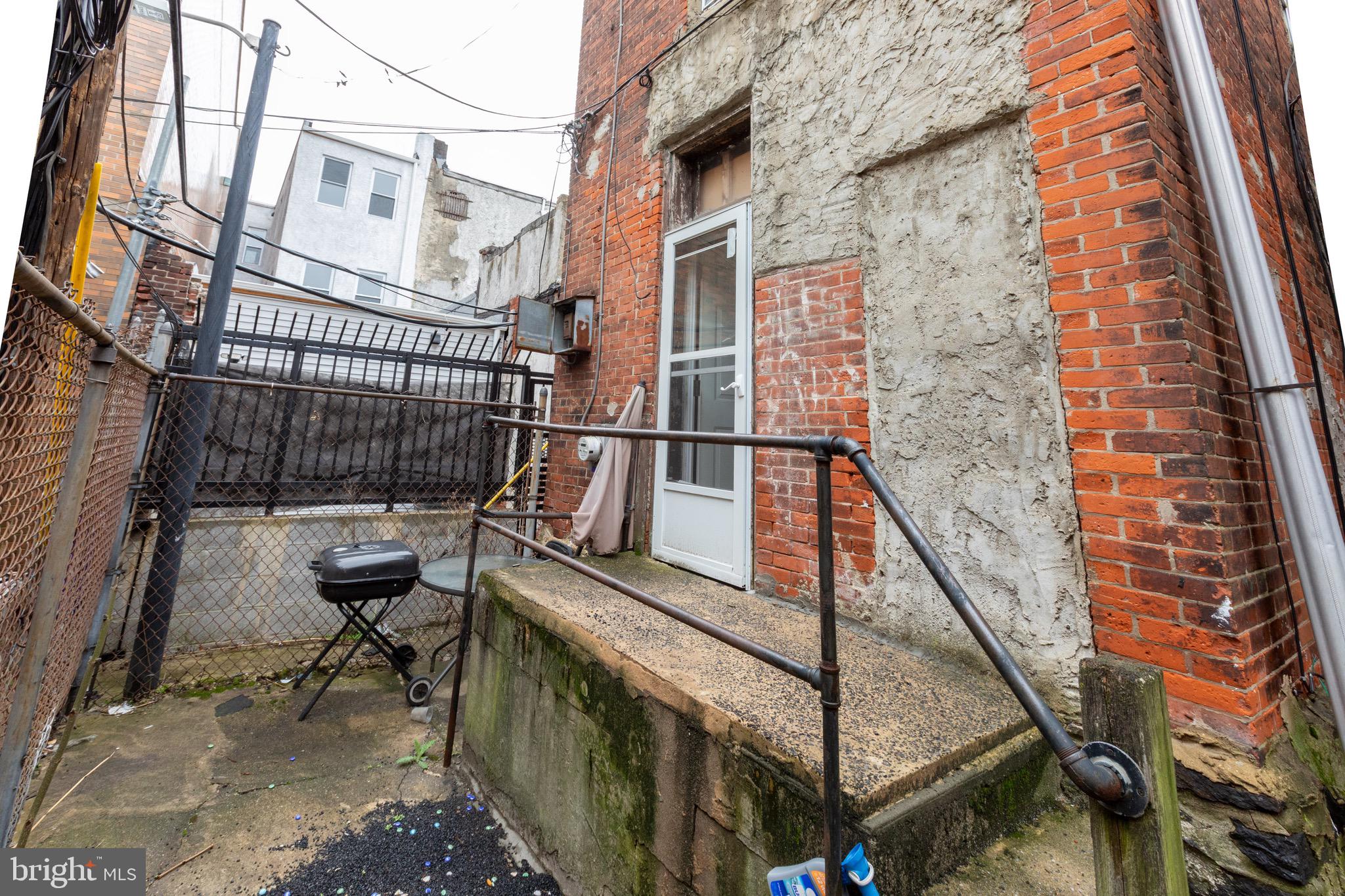 WEST PHILADELPHIA - Residential