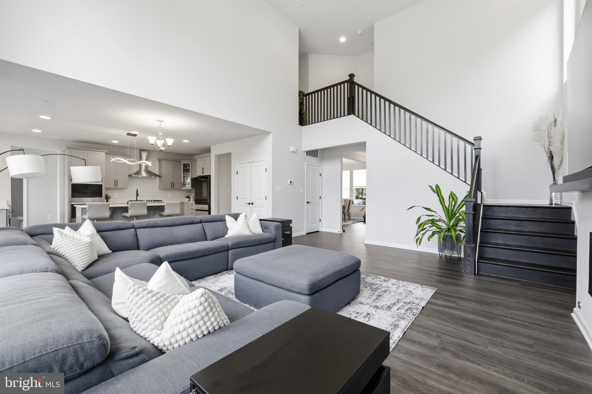 5707 HAWK RIDGE ROAD