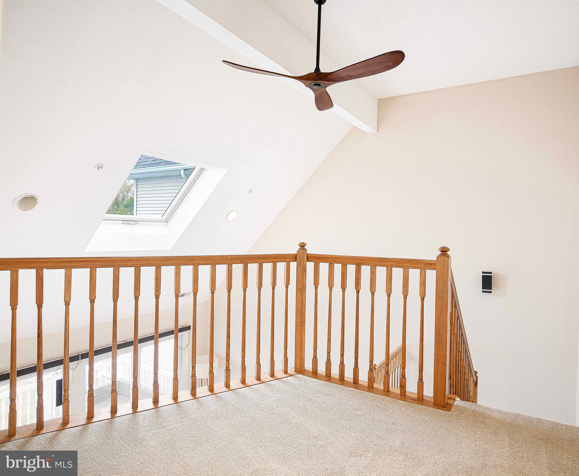 SENECA POINTE - Residential