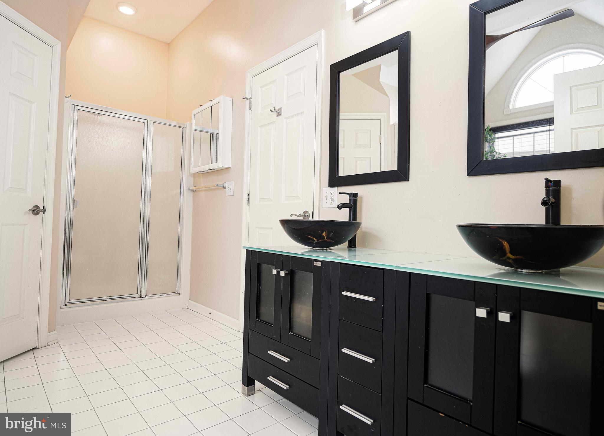 SENECA POINTE - Residential