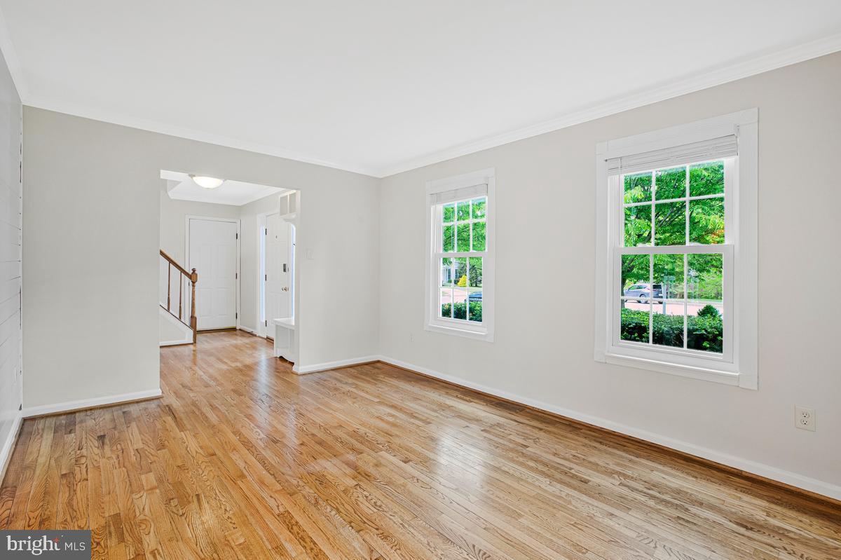 HUNT CLUB ESTATES - Residential
