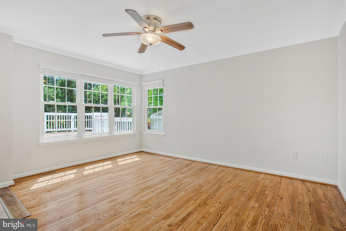 HUNT CLUB ESTATES - Residential