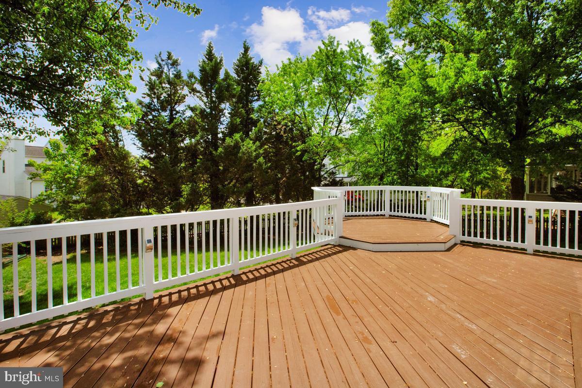 HUNT CLUB ESTATES - Residential