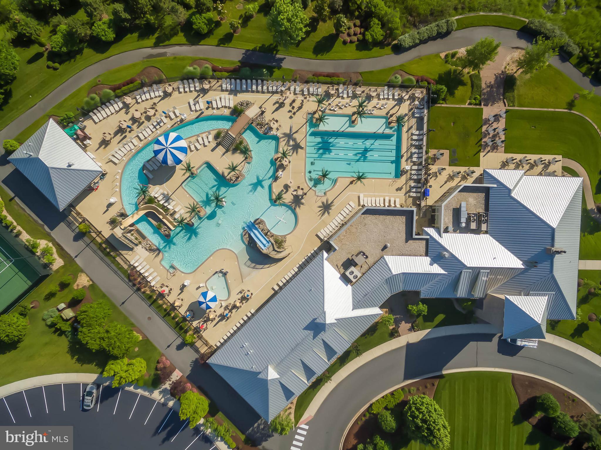 BAY FOREST CLUB - Residential