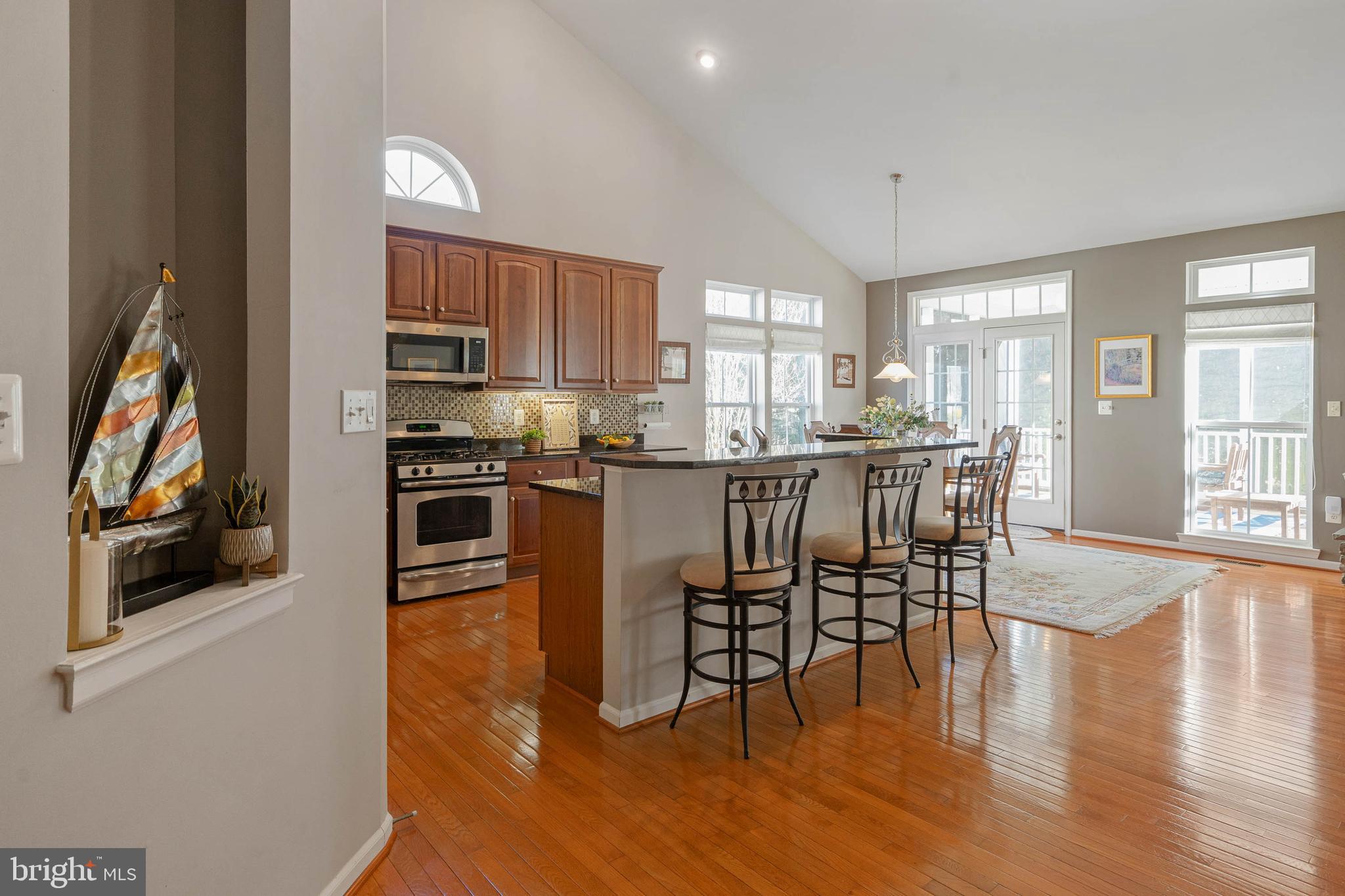 BAY FOREST CLUB - Residential