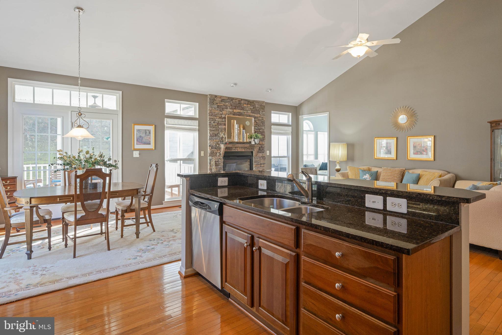 BAY FOREST CLUB - Residential