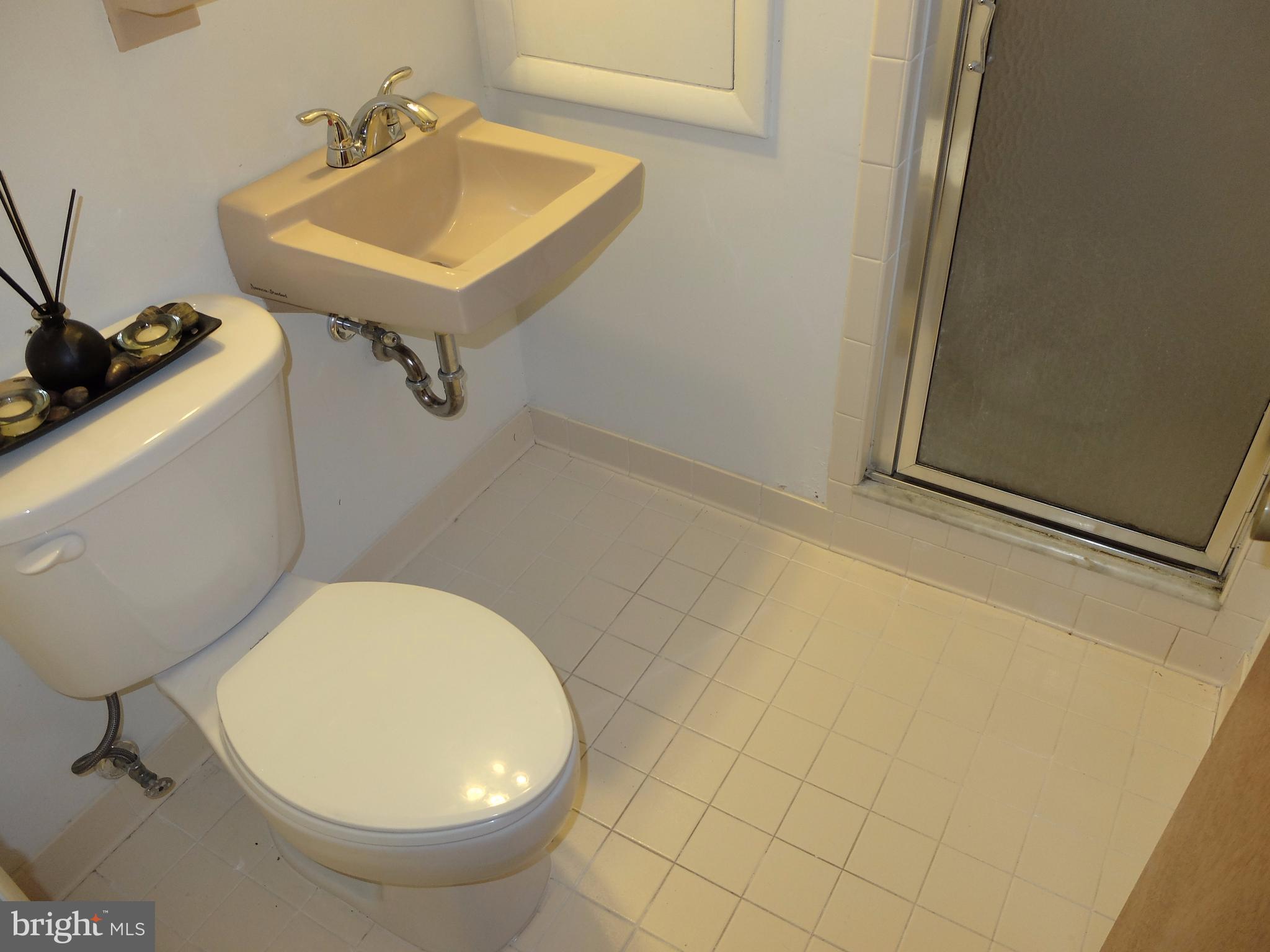 HOMESTEAD VILLAGE - Residential