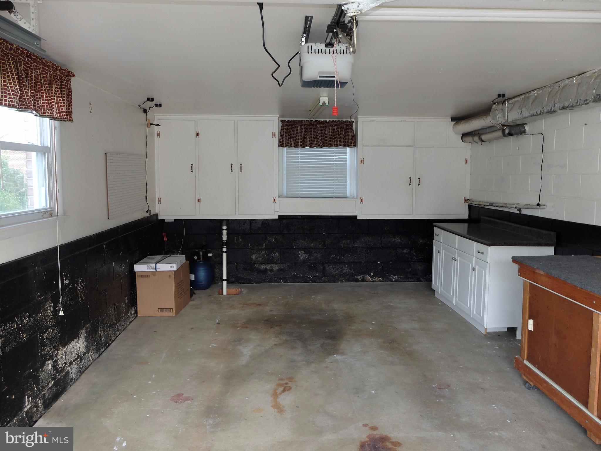 HOMESTEAD VILLAGE - Residential