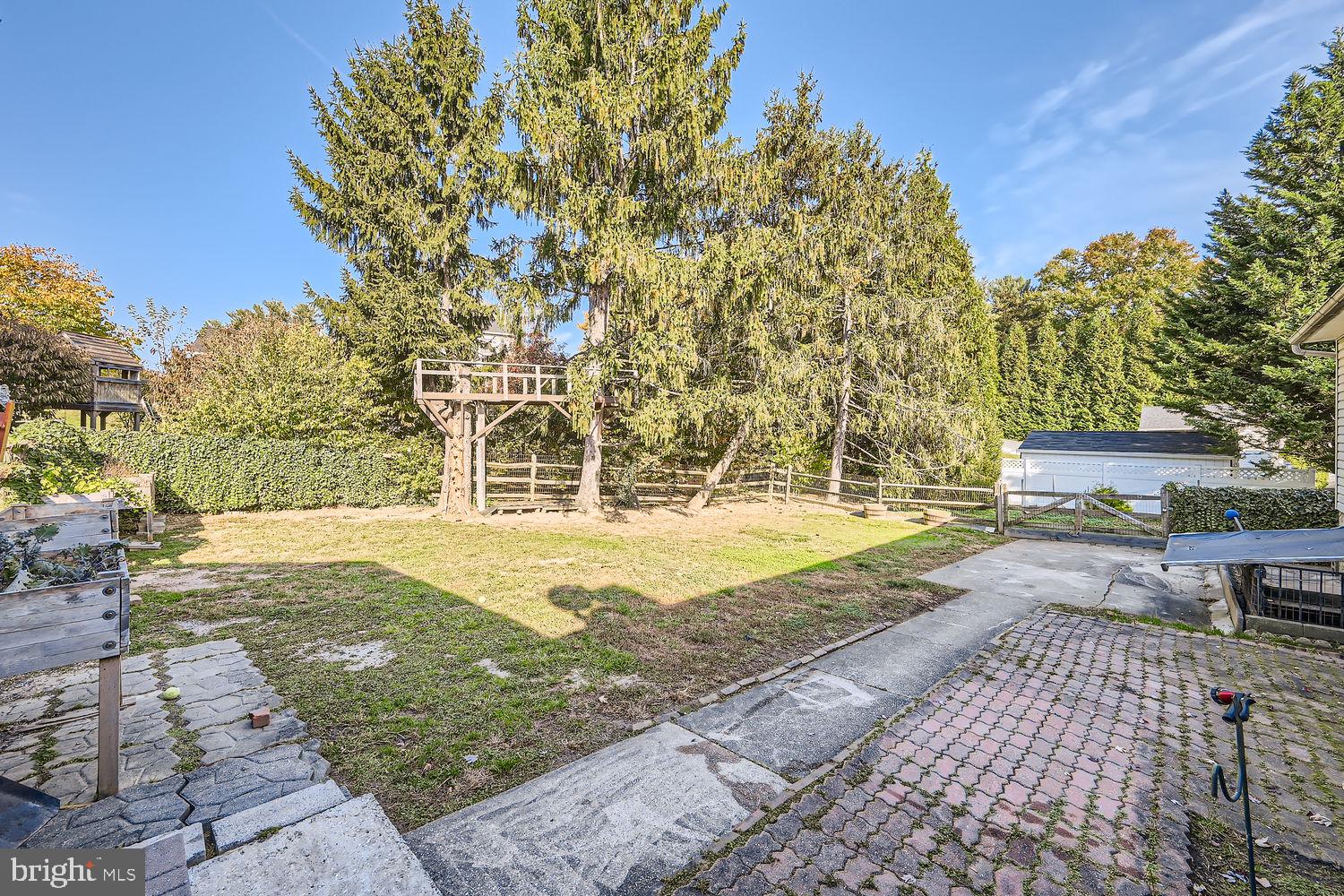 CHATHAM MEWS - Residential