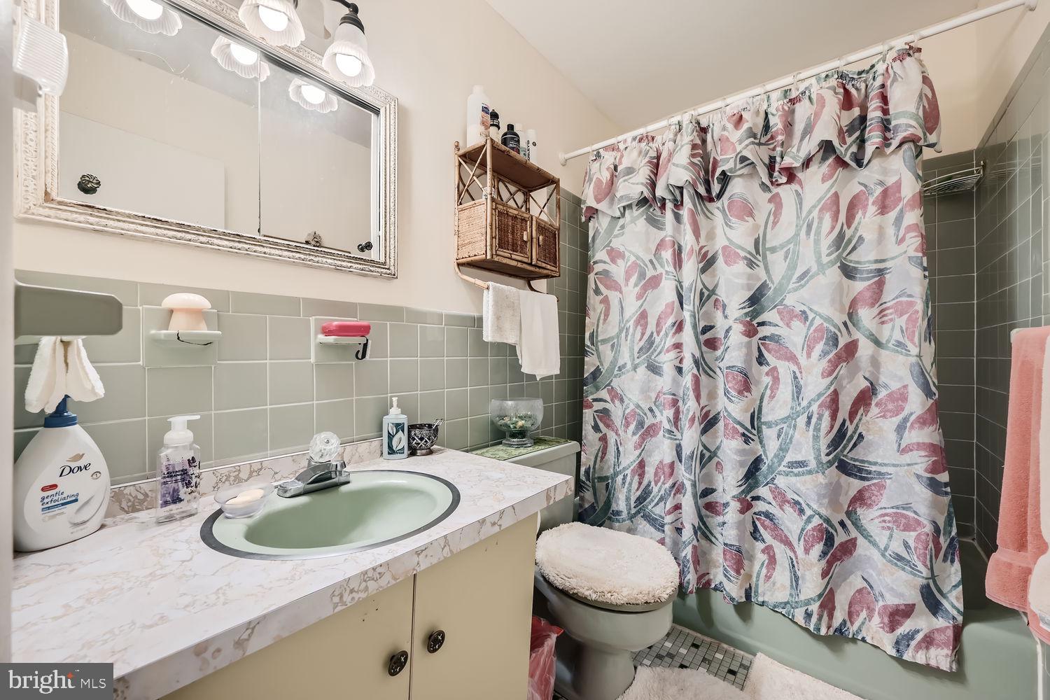 CHATHAM MEWS - Residential