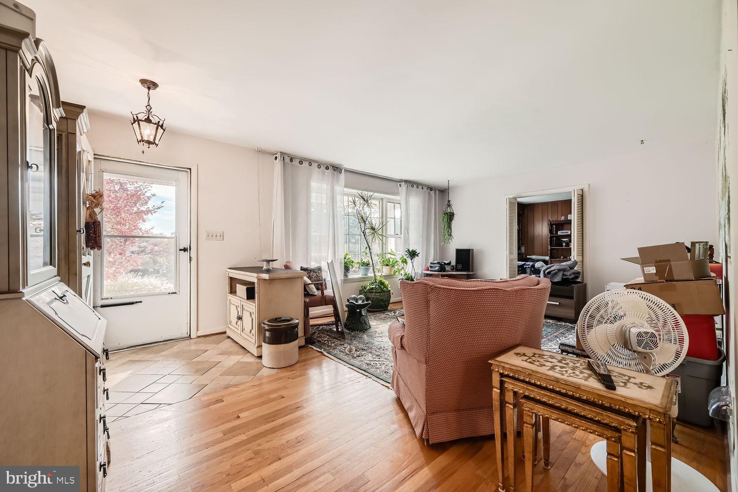 CHATHAM MEWS - Residential