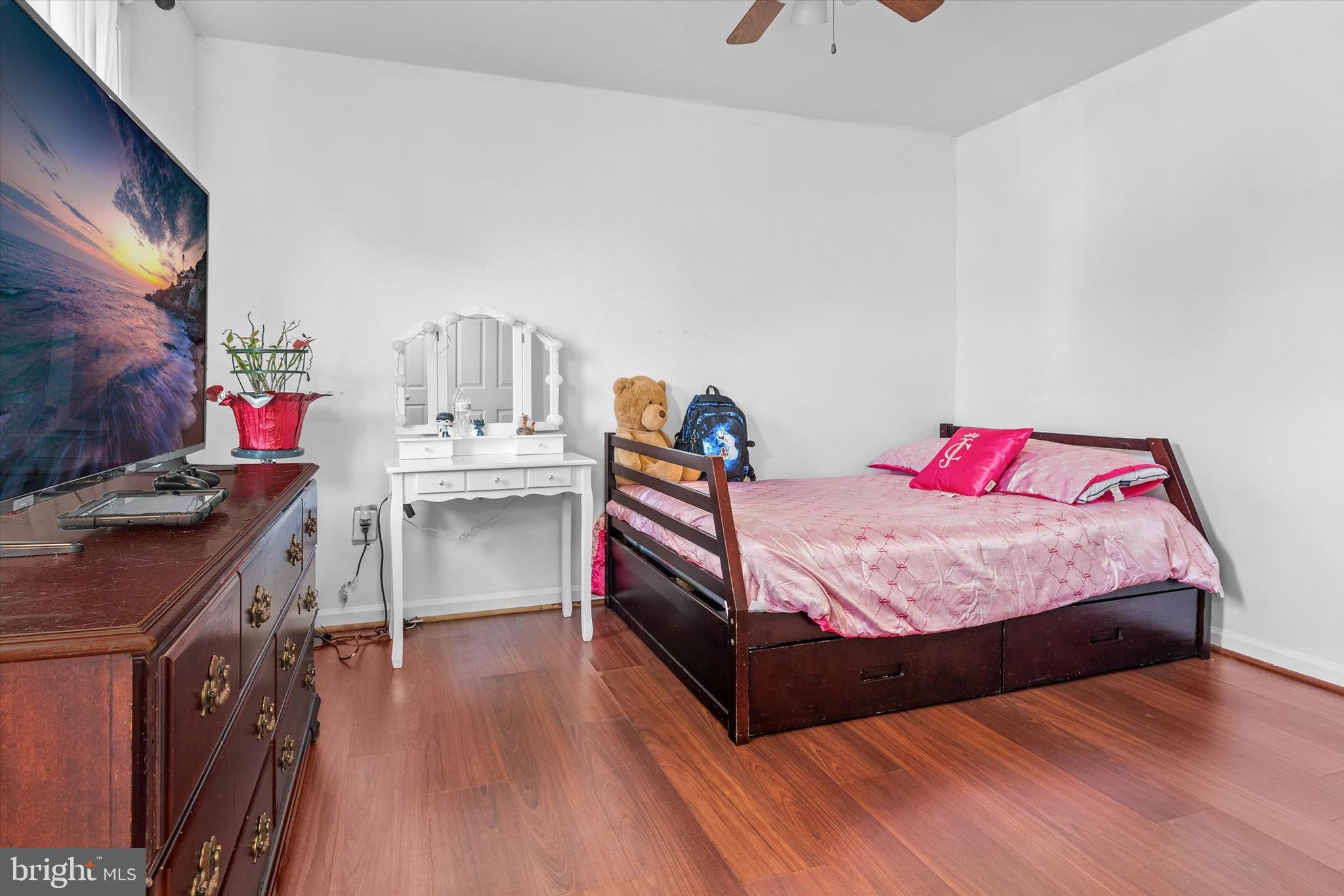 SUGARLAND RUN - Residential