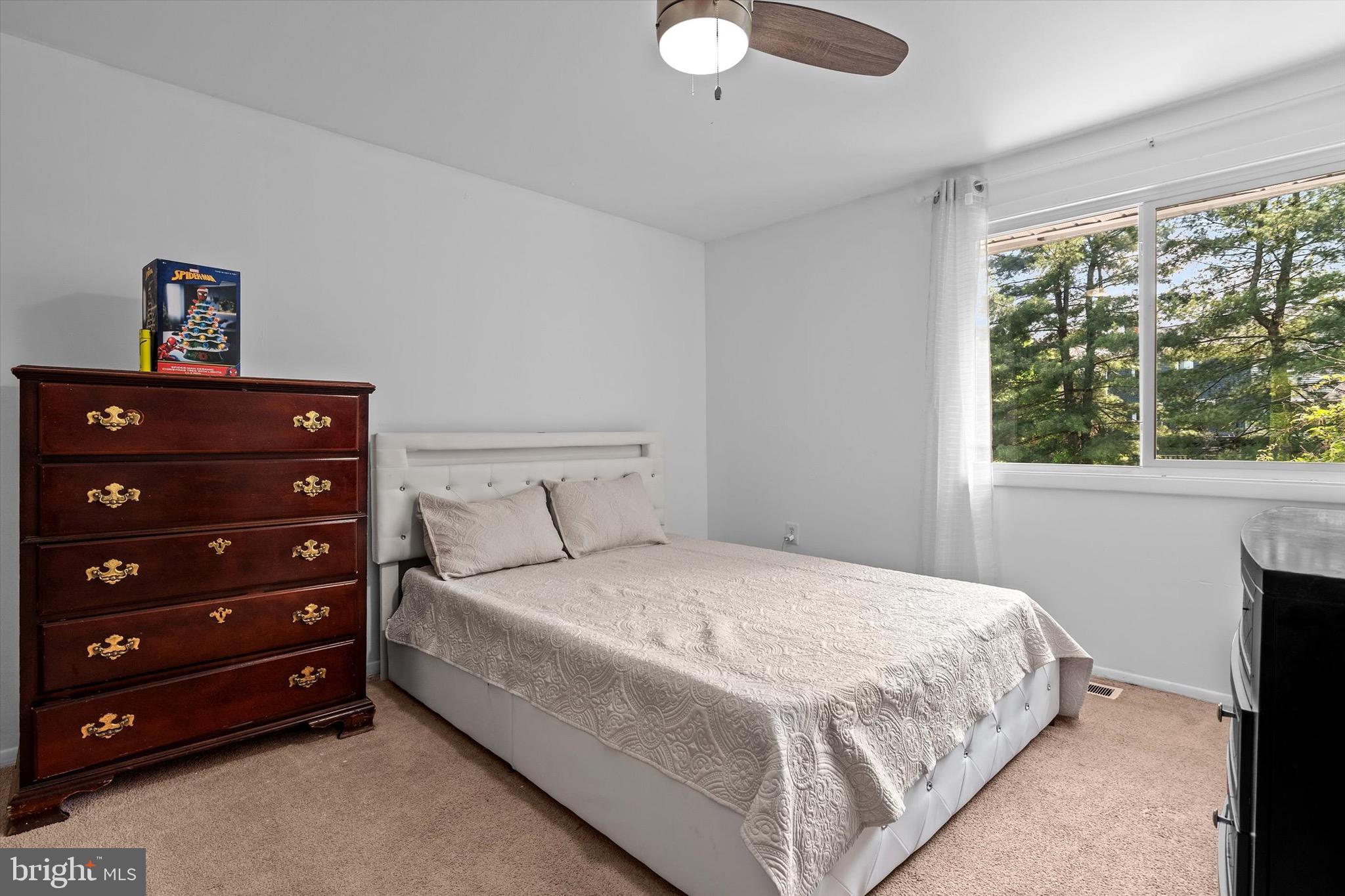 SUGARLAND RUN - Residential