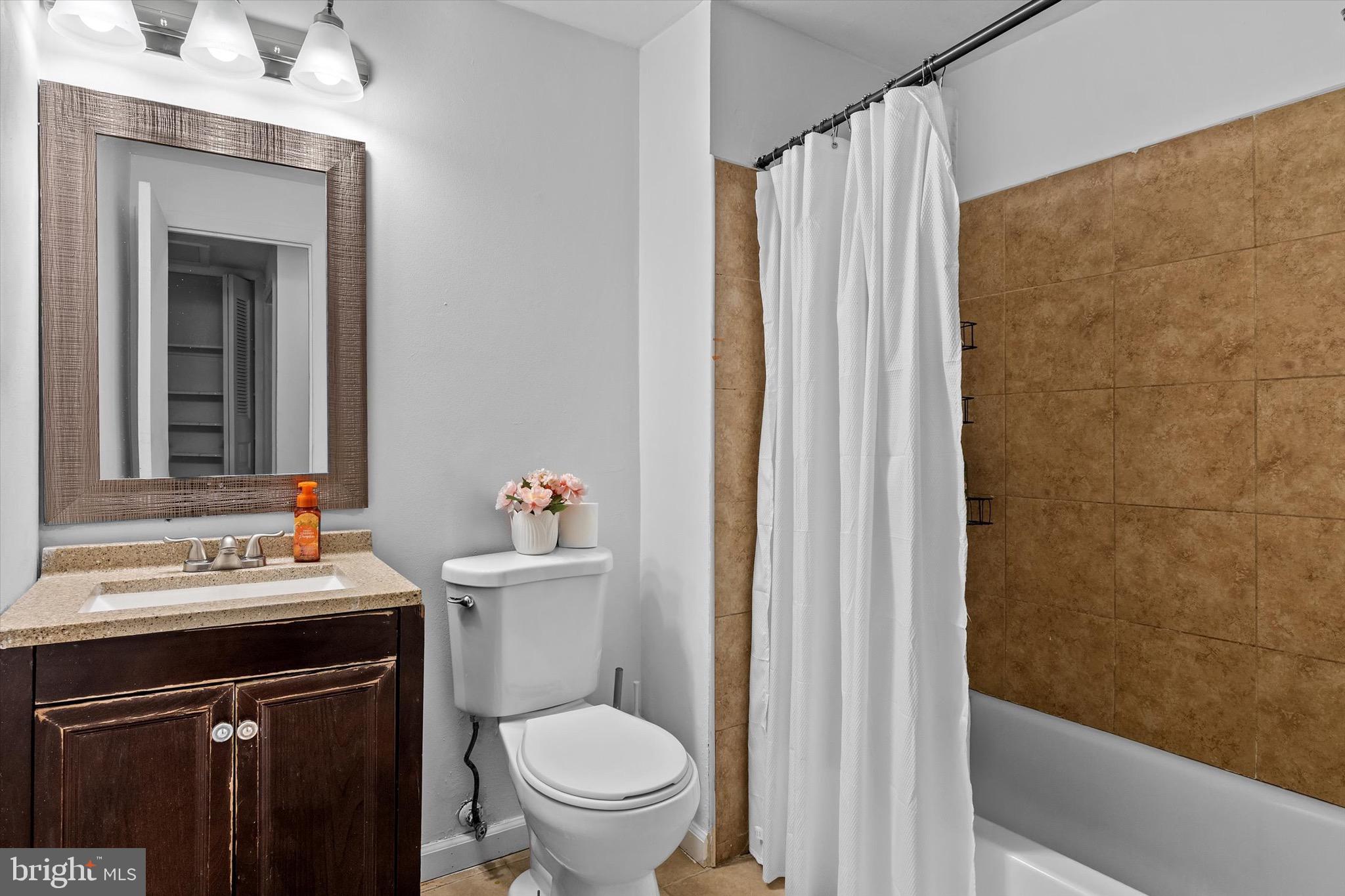 SUGARLAND RUN - Residential