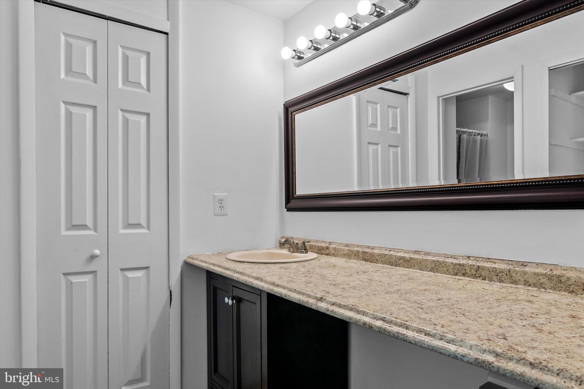 SUGARLAND RUN - Residential