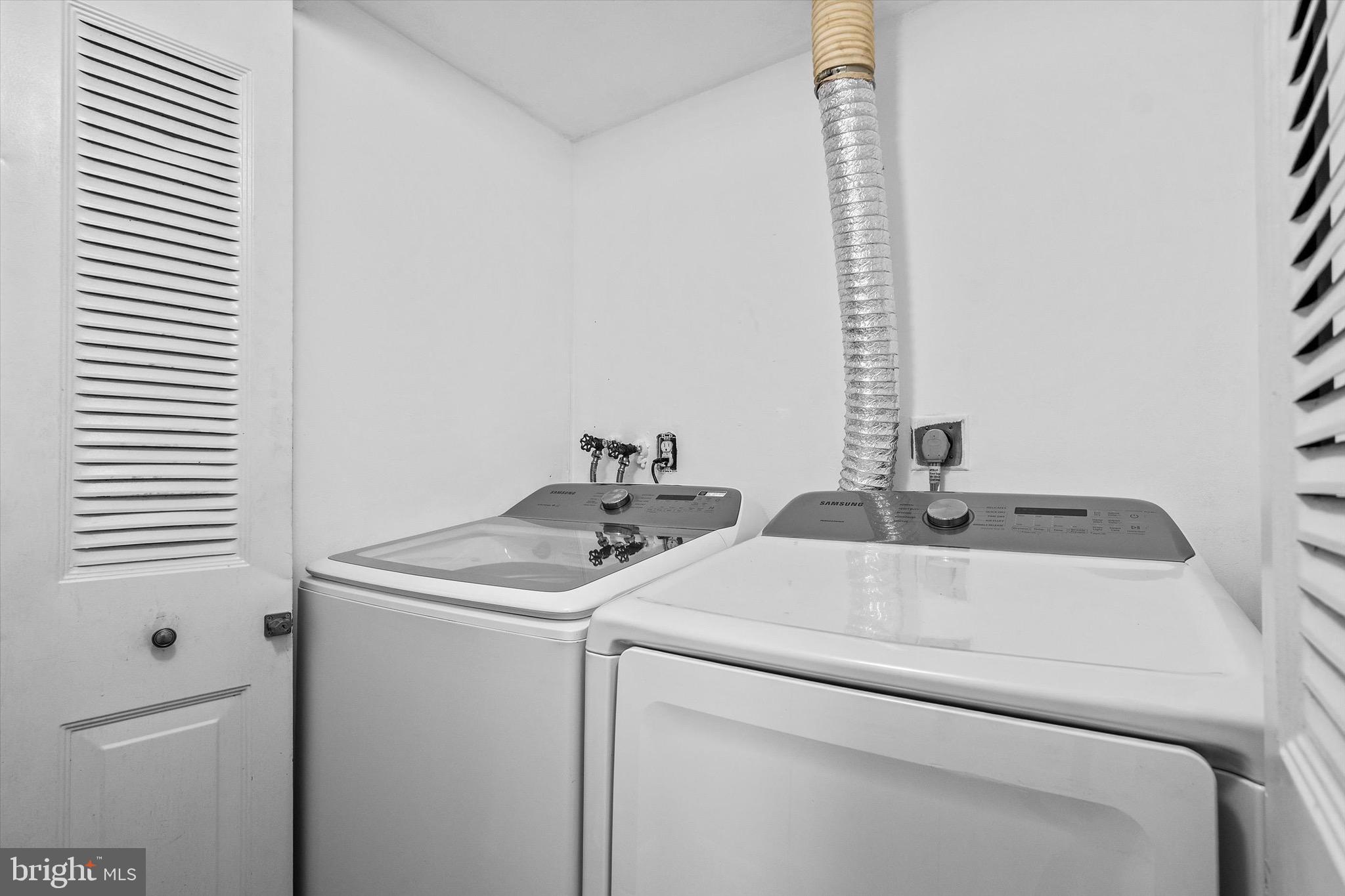 SUGARLAND RUN - Residential