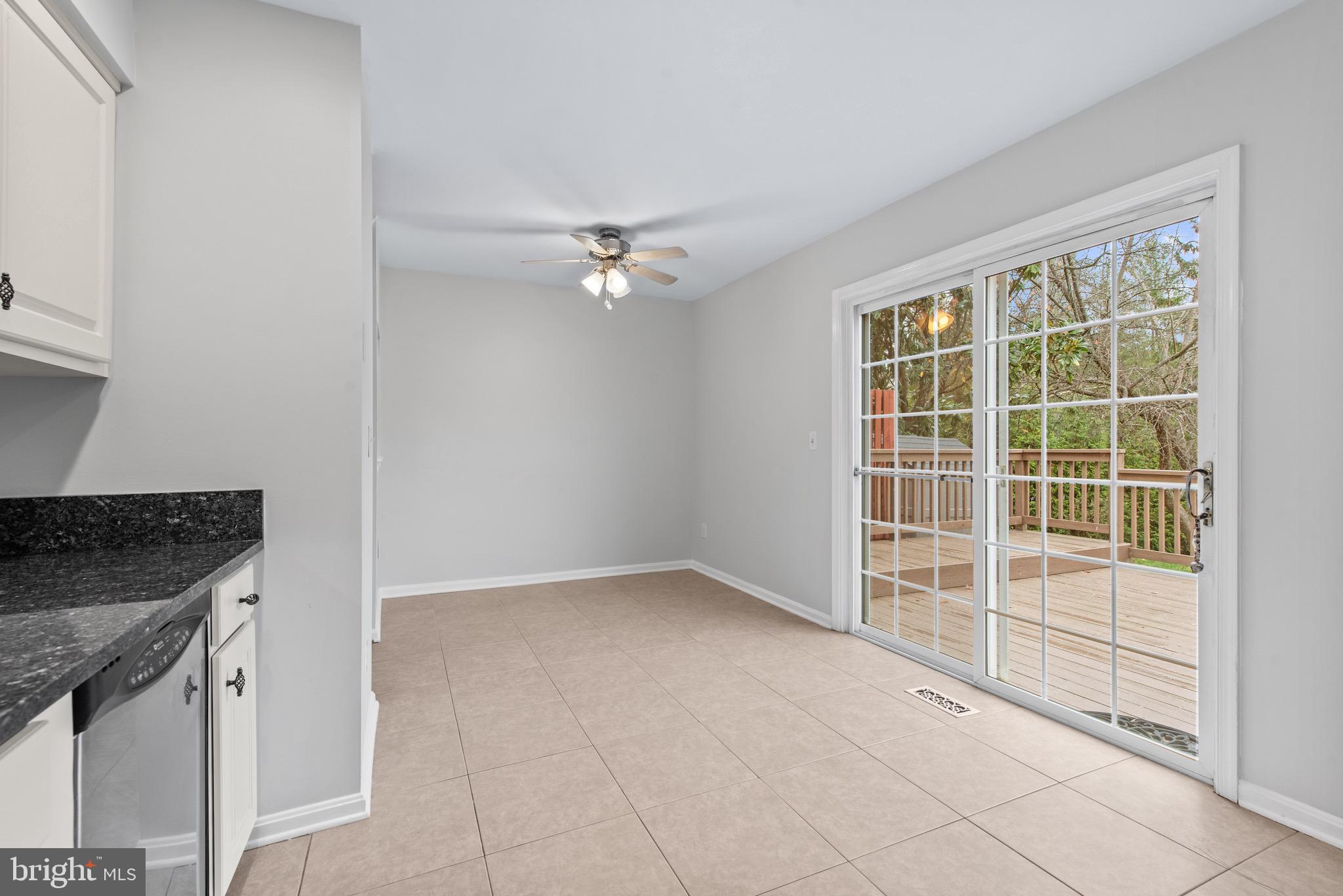 HUNTERS RUN - Residential Lease