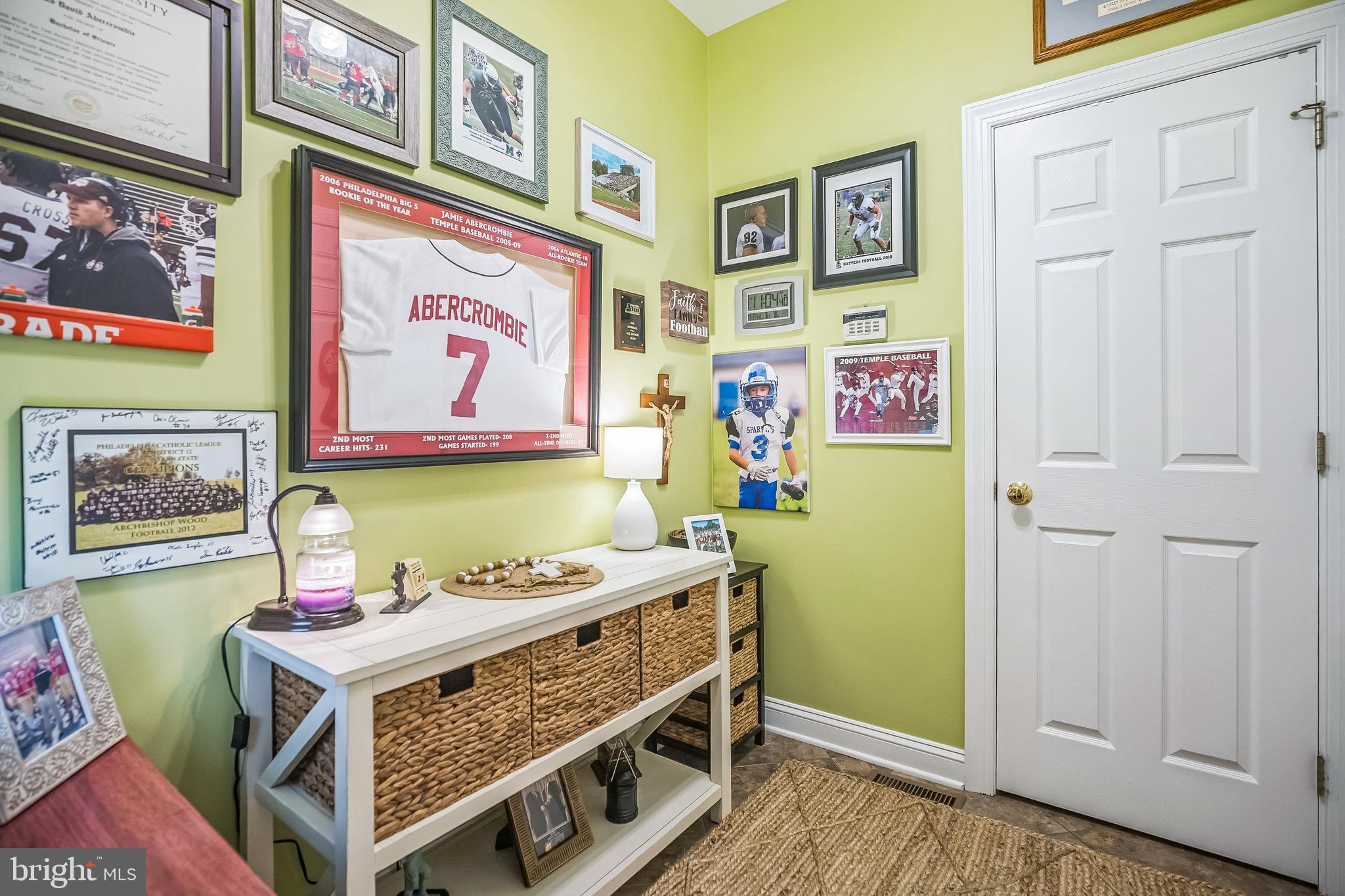 VALLEY VIEW - Residential