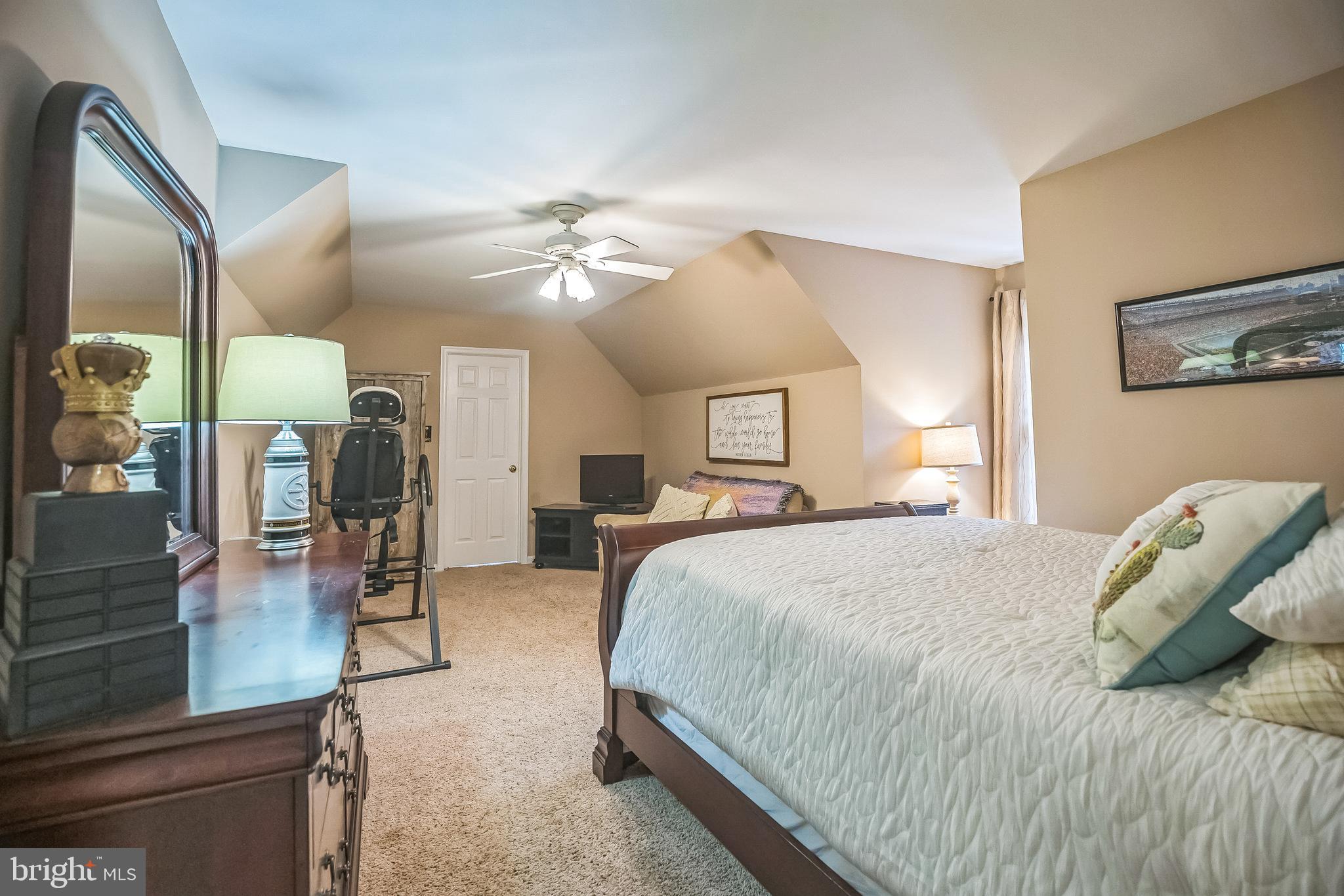 VALLEY VIEW - Residential