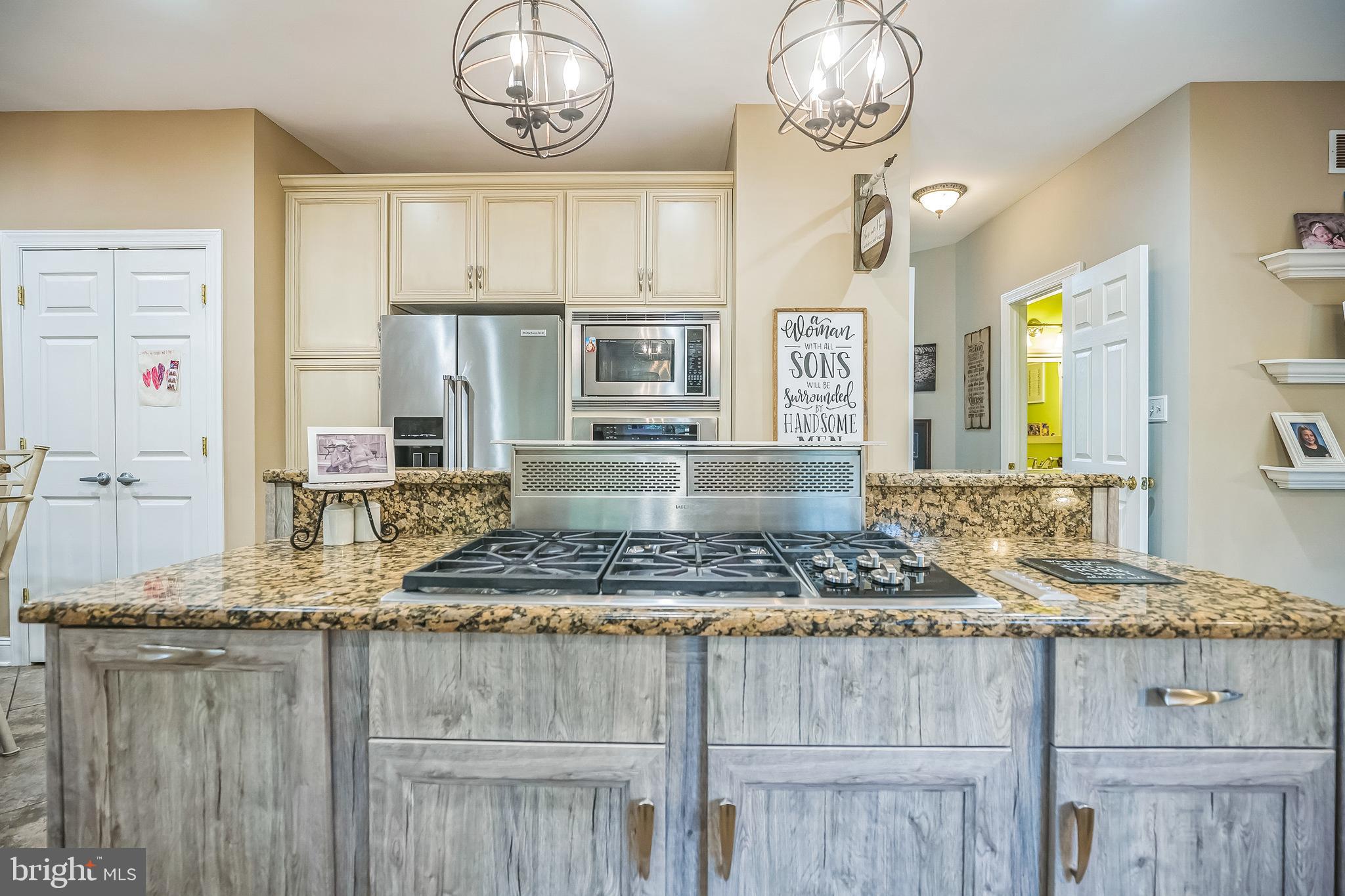 VALLEY VIEW - Residential