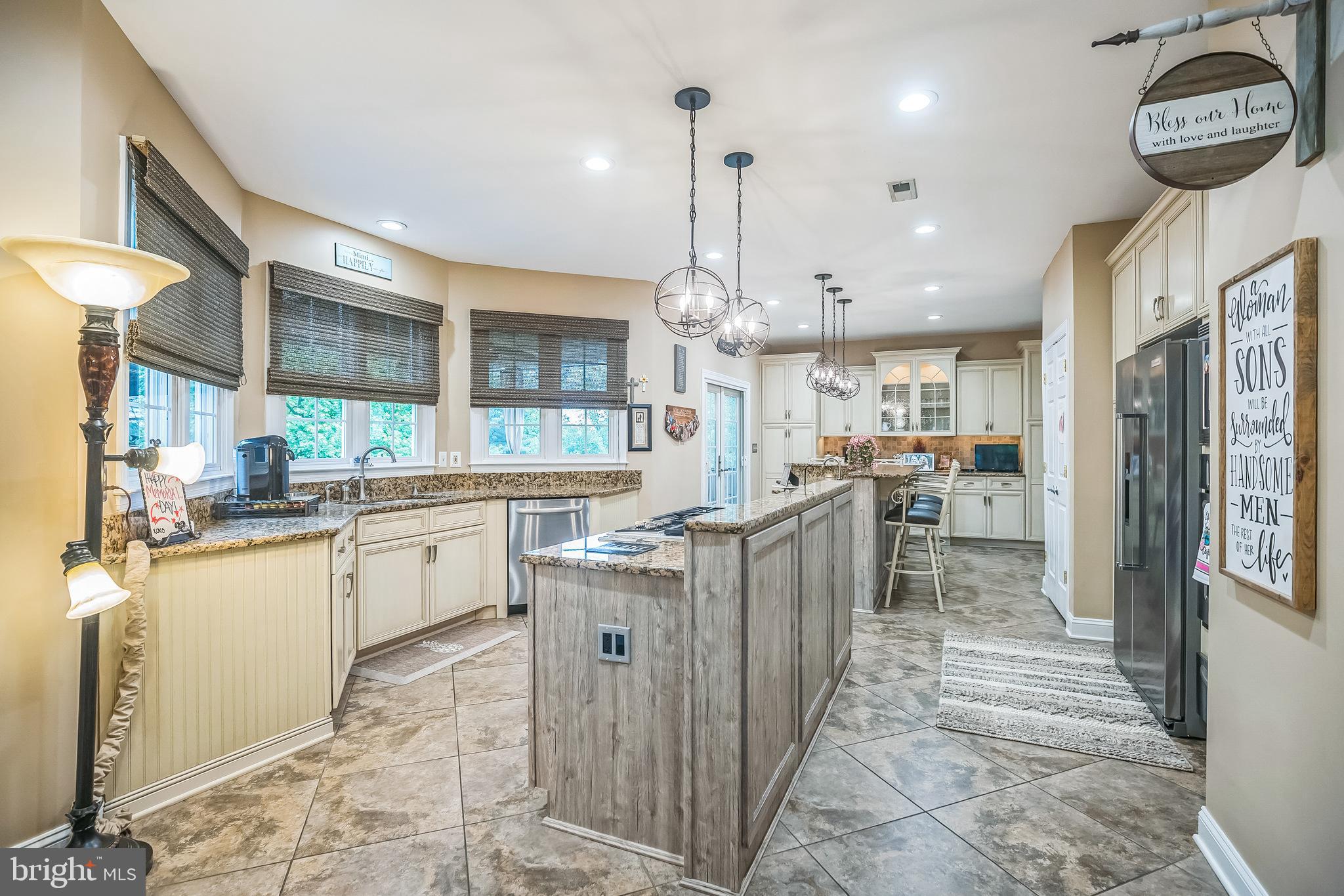 VALLEY VIEW - Residential