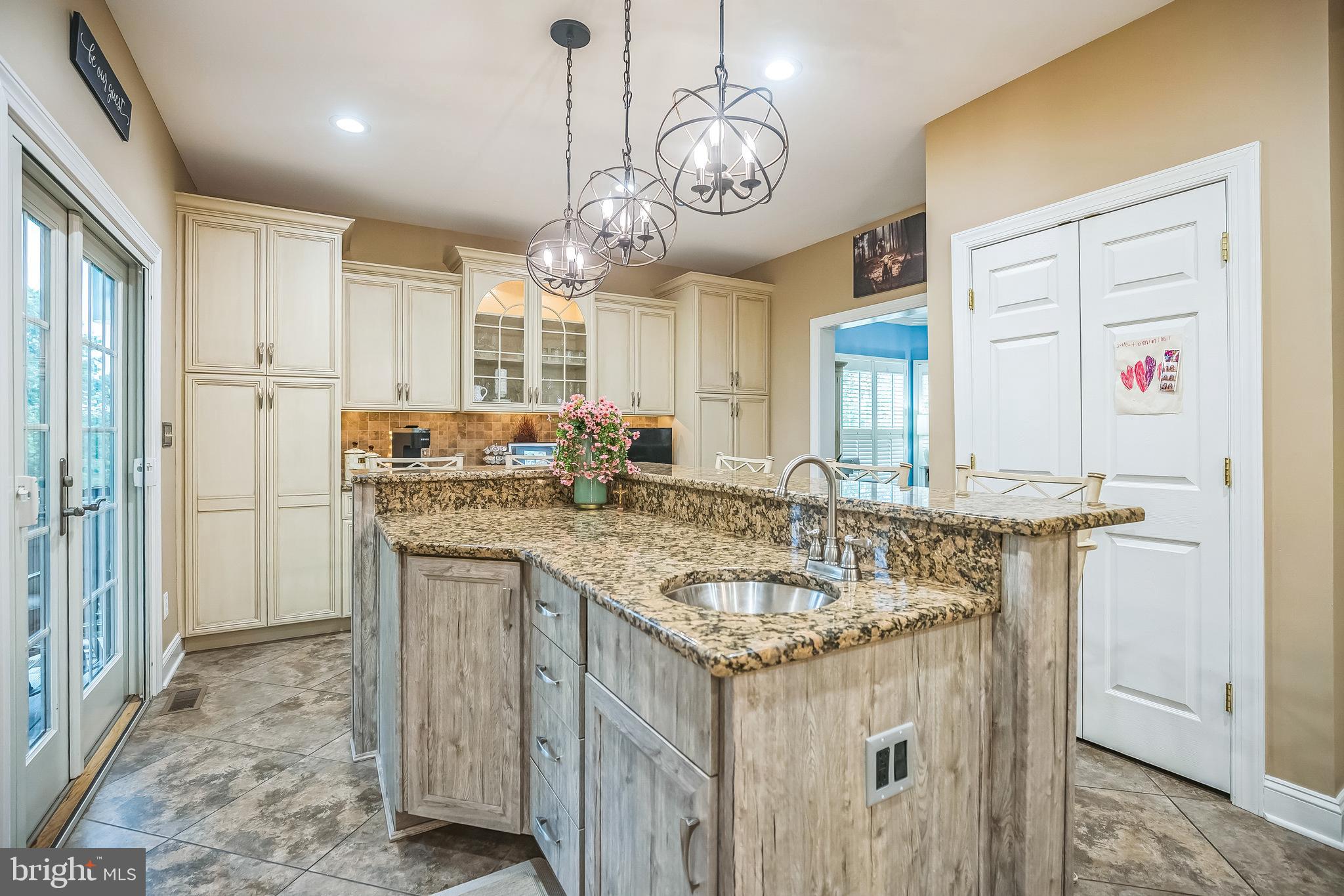 VALLEY VIEW - Residential