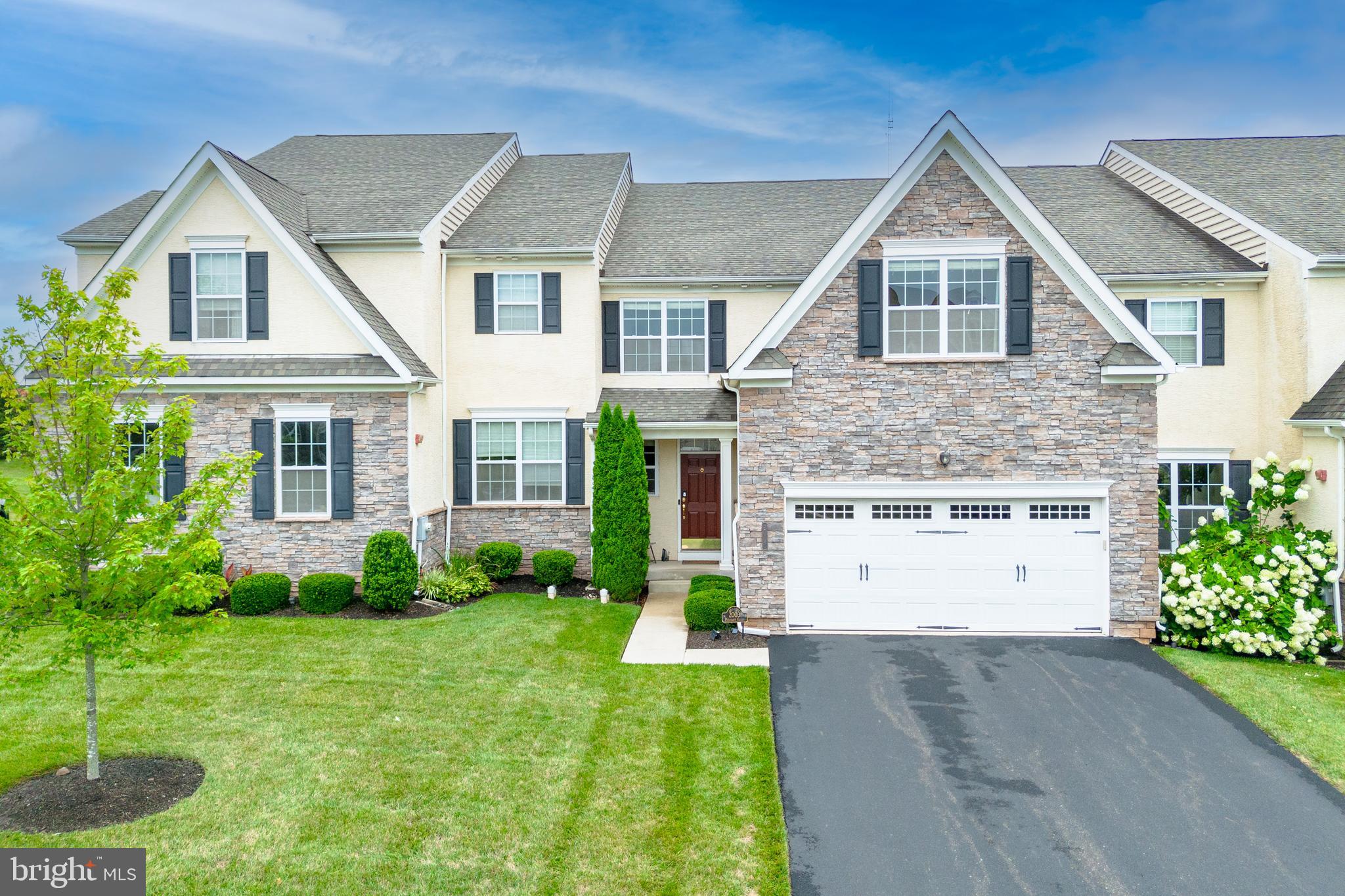 THORNDALE - Residential