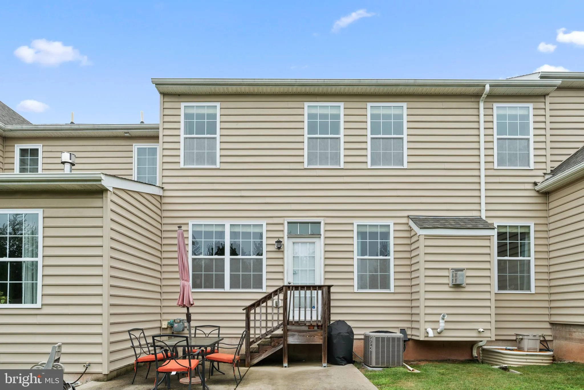 Lansdale, Pennsylvania 19446, United States, 4 Bedrooms Bedrooms, ,3 BathroomsBathrooms,Residential,Active,79042