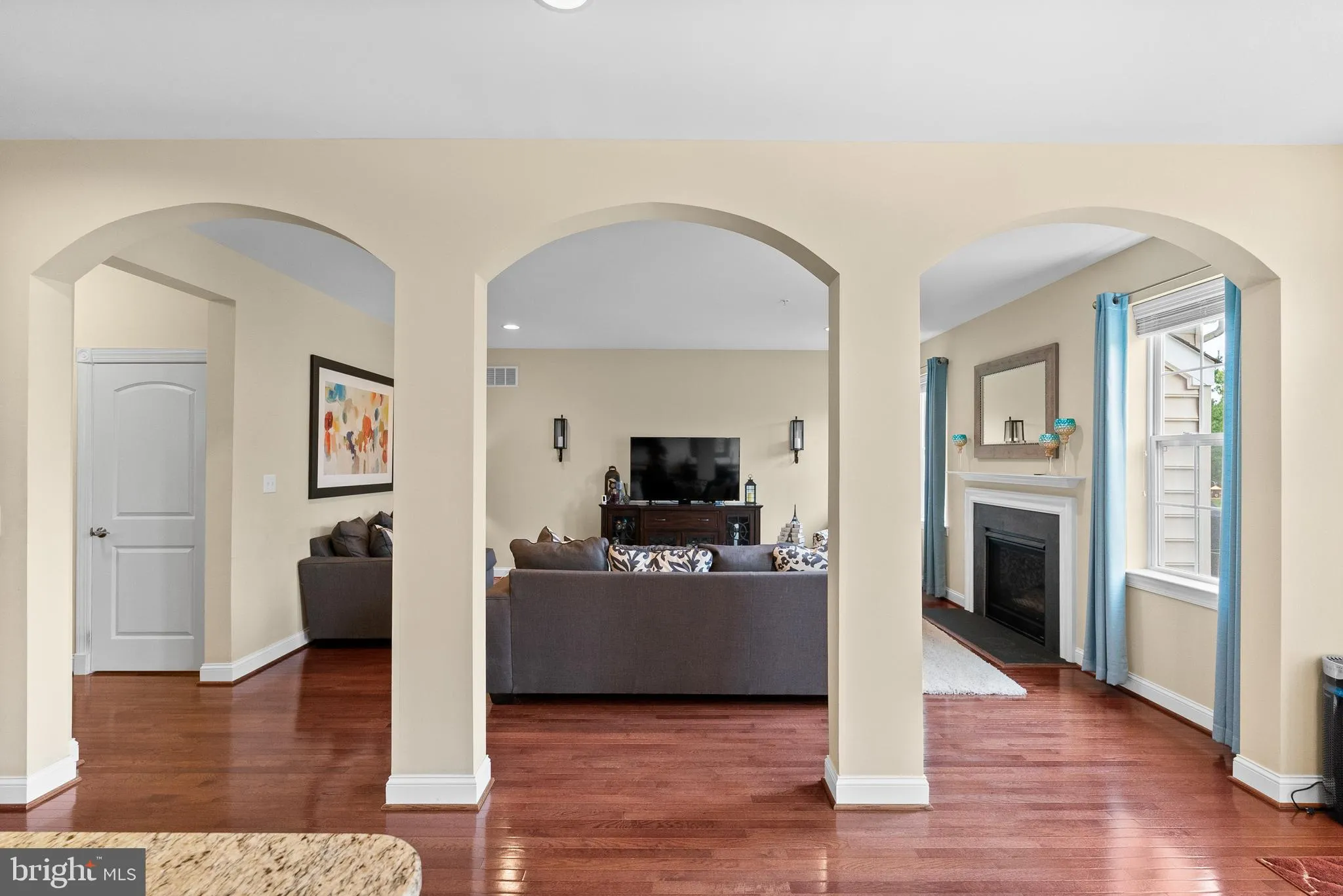 Lansdale, Pennsylvania 19446, United States, 4 Bedrooms Bedrooms, ,3 BathroomsBathrooms,Residential,Active,79042