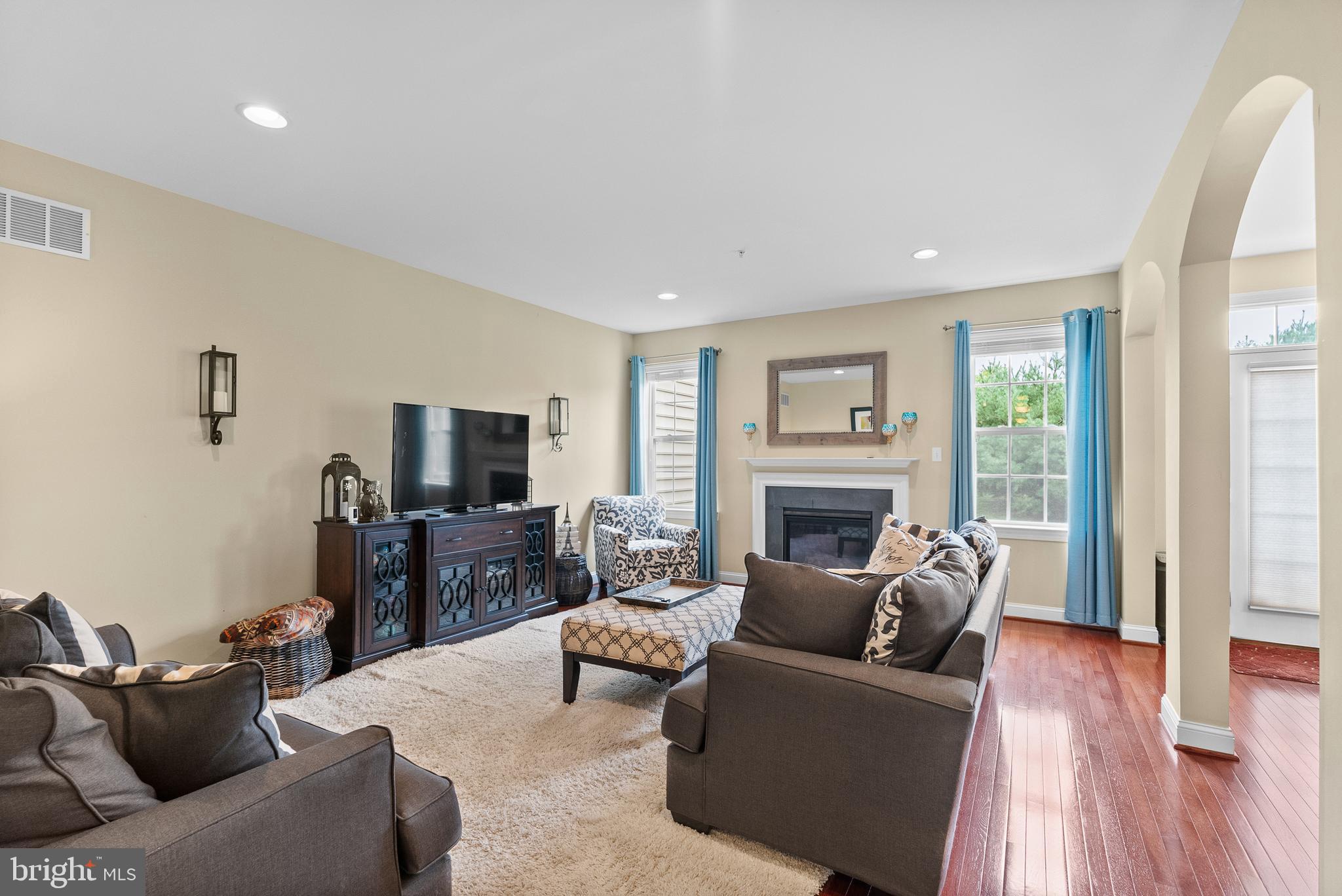 THORNDALE - Residential