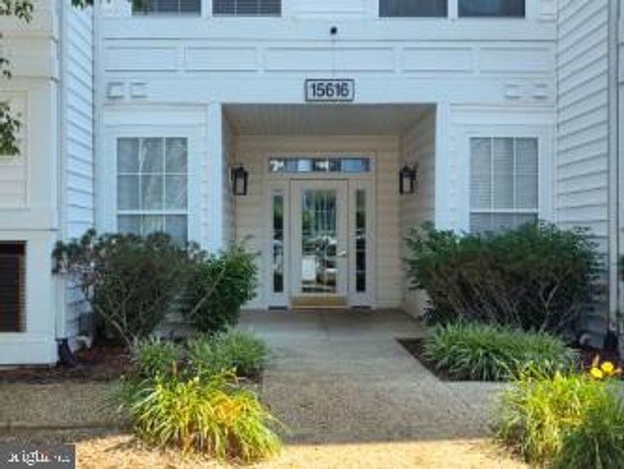 Price Decrease. Motivated Seller. Make Your Offer! Beautiful 1 bed/1.5bath, ground level condo in Bowie, just behind the Bowie Town Center. Condo has been well maintained and features a washer and dryer, dishwasher and microwave. HVAC was replaced in June 2022 and water heater was replaced in June 2020. Ideal location, steps away from shopping, restaurants and highways. Community sits directly behind a lake with walking and jogging trails.