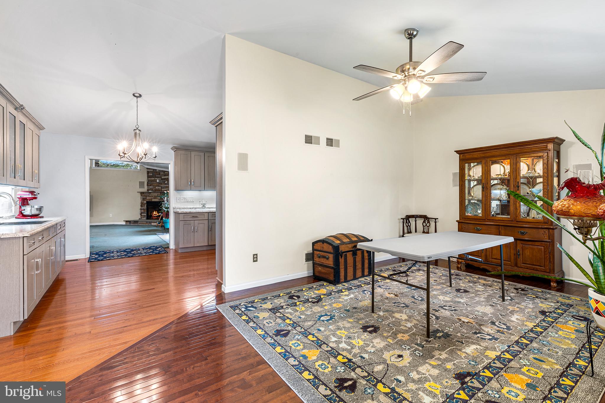 REBECCA RIDGE - Residential