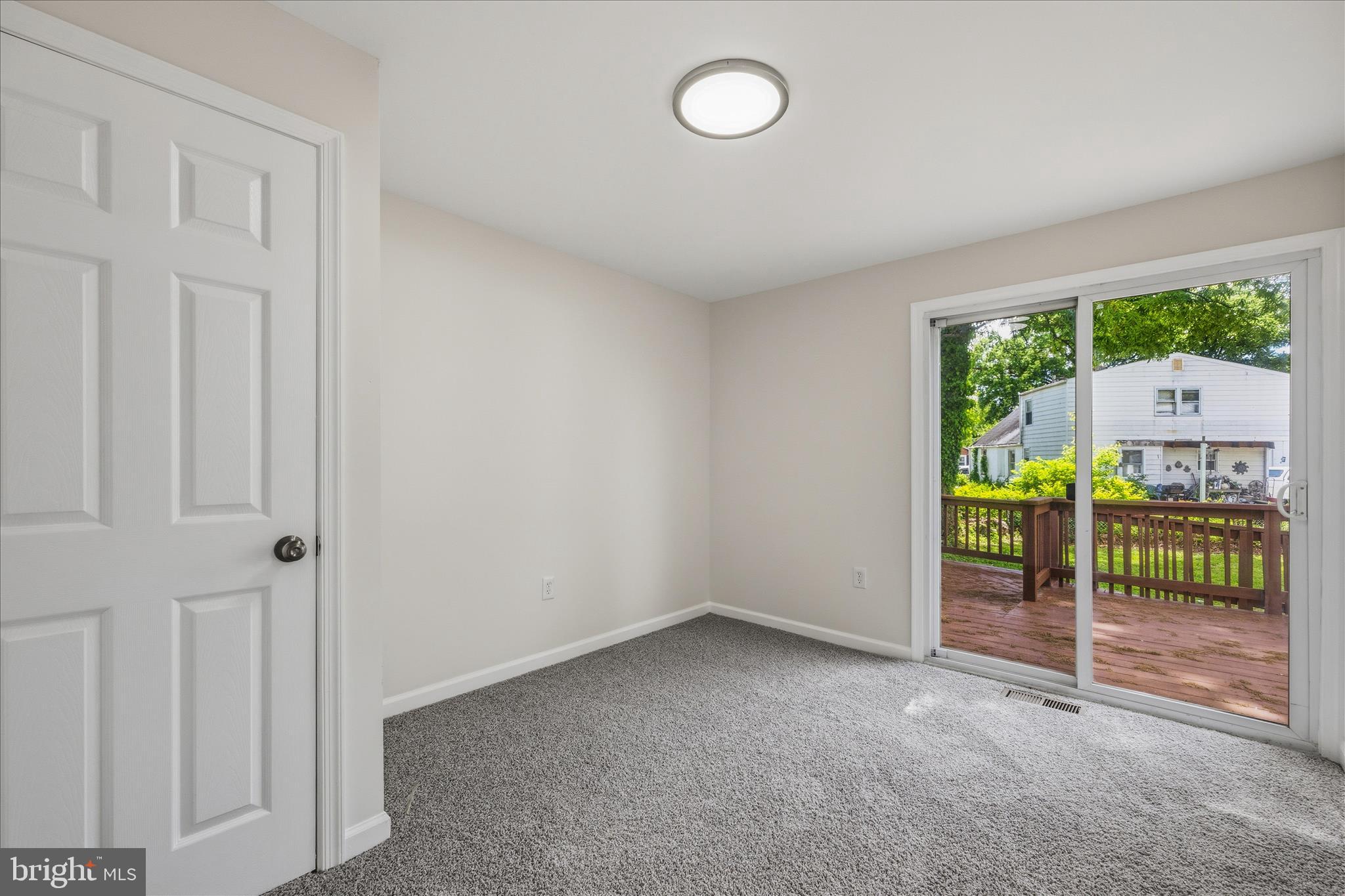 ESSEX - Residential