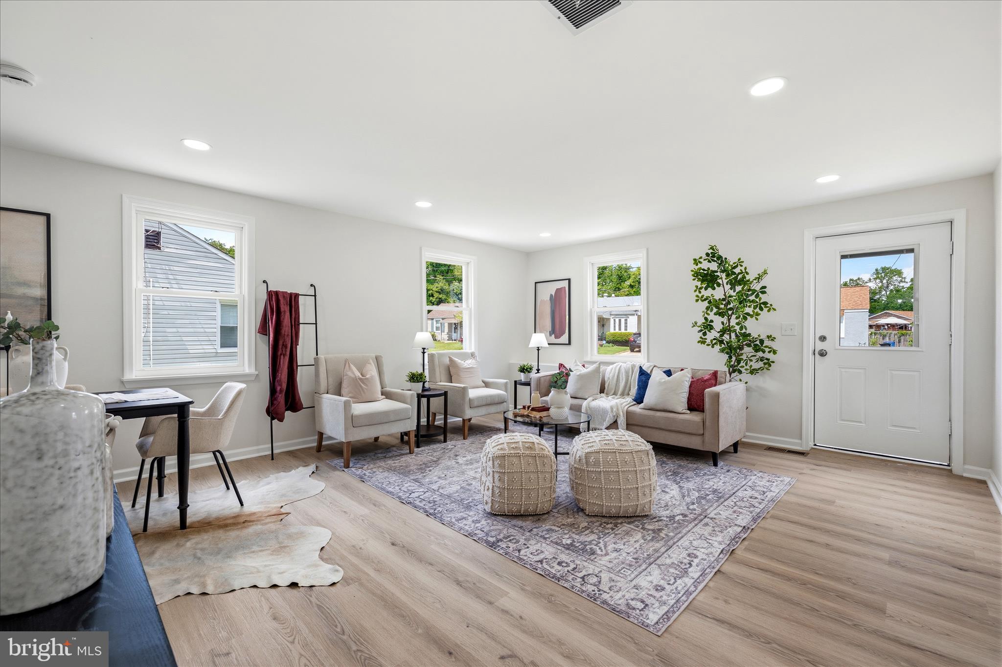 ESSEX - Residential