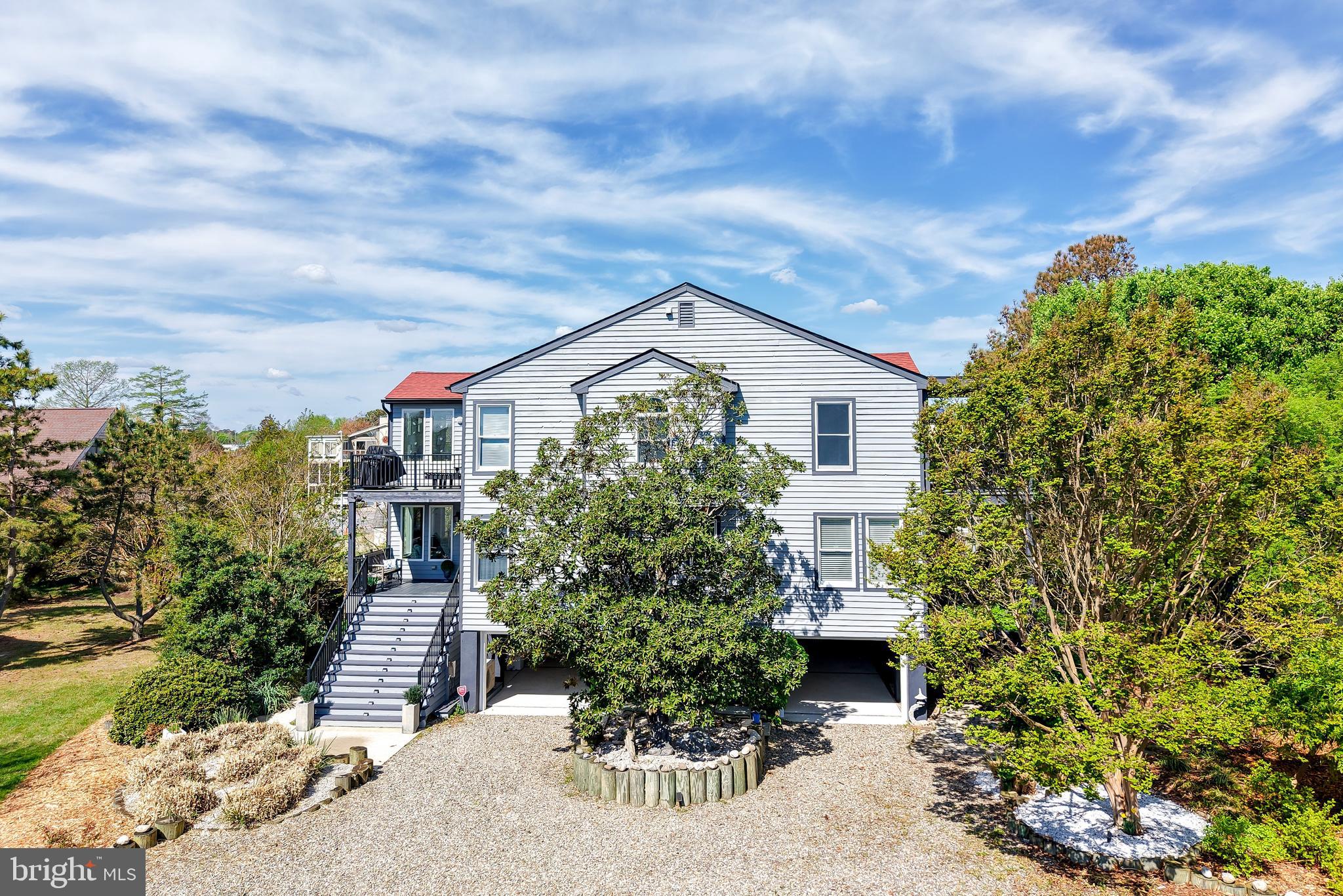 204 MASSACHUSETTS AVENUE