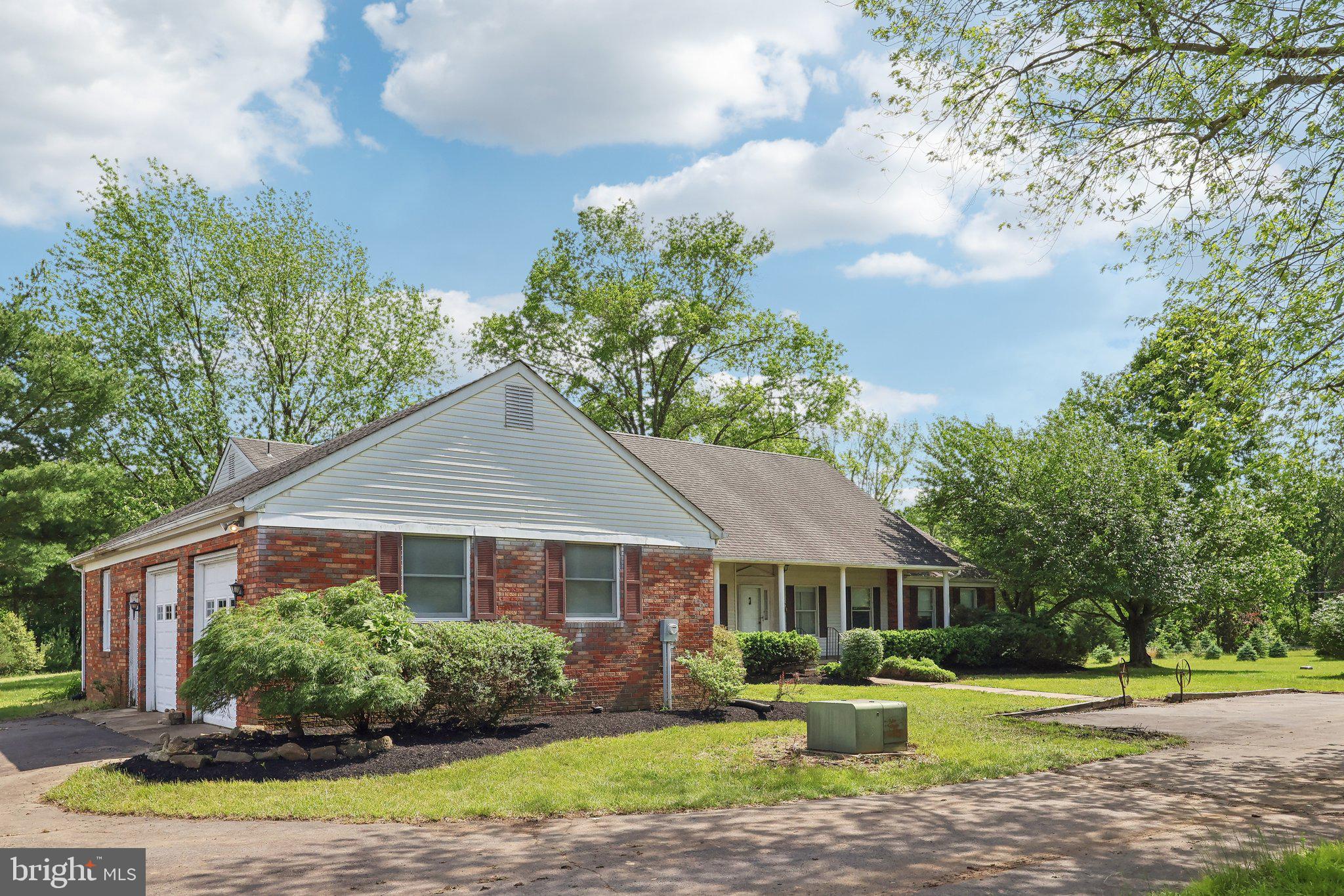237 BORDENTOWN-GEORGETOWN ROAD